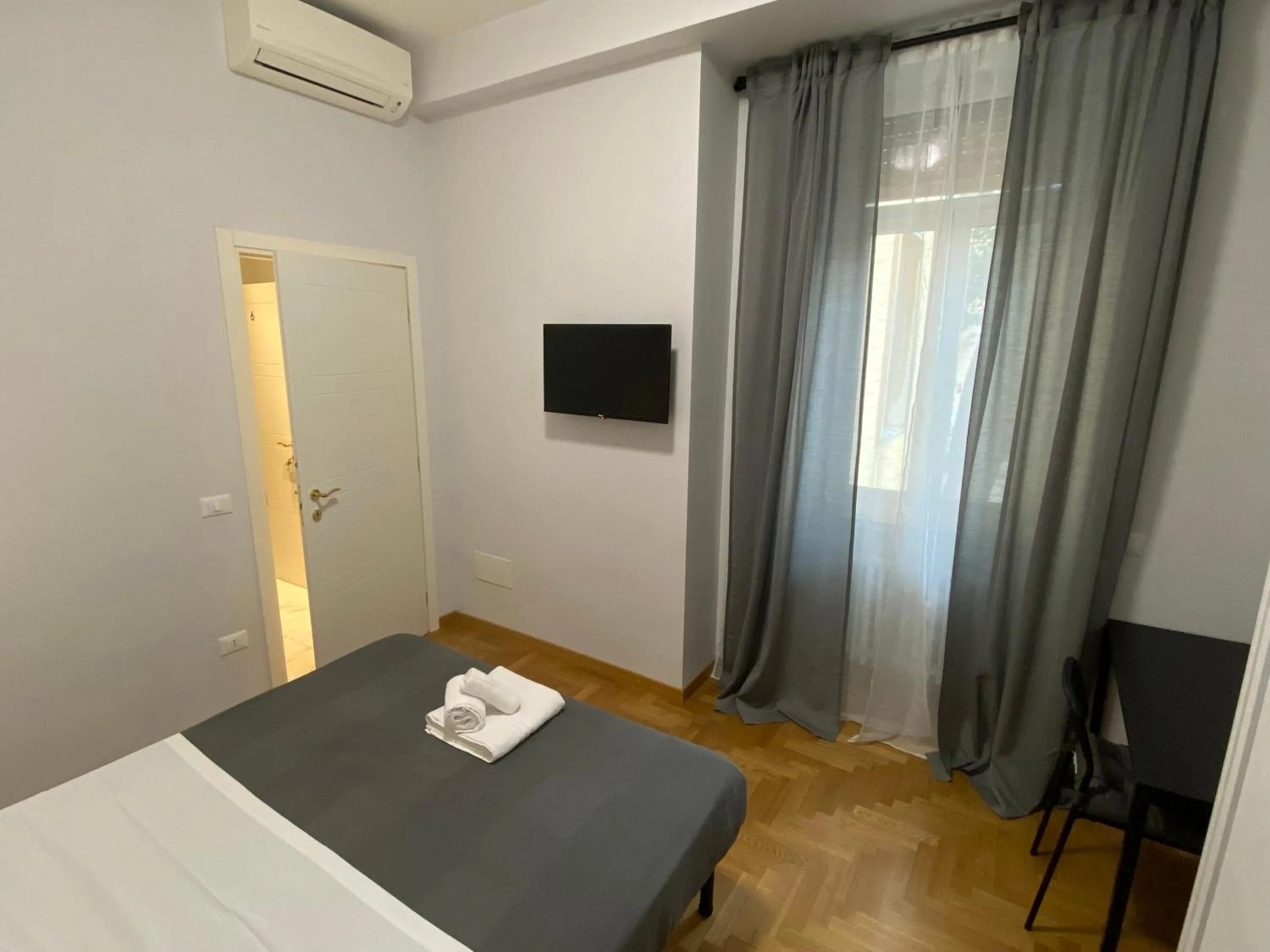 Bed in Guest's Heaven