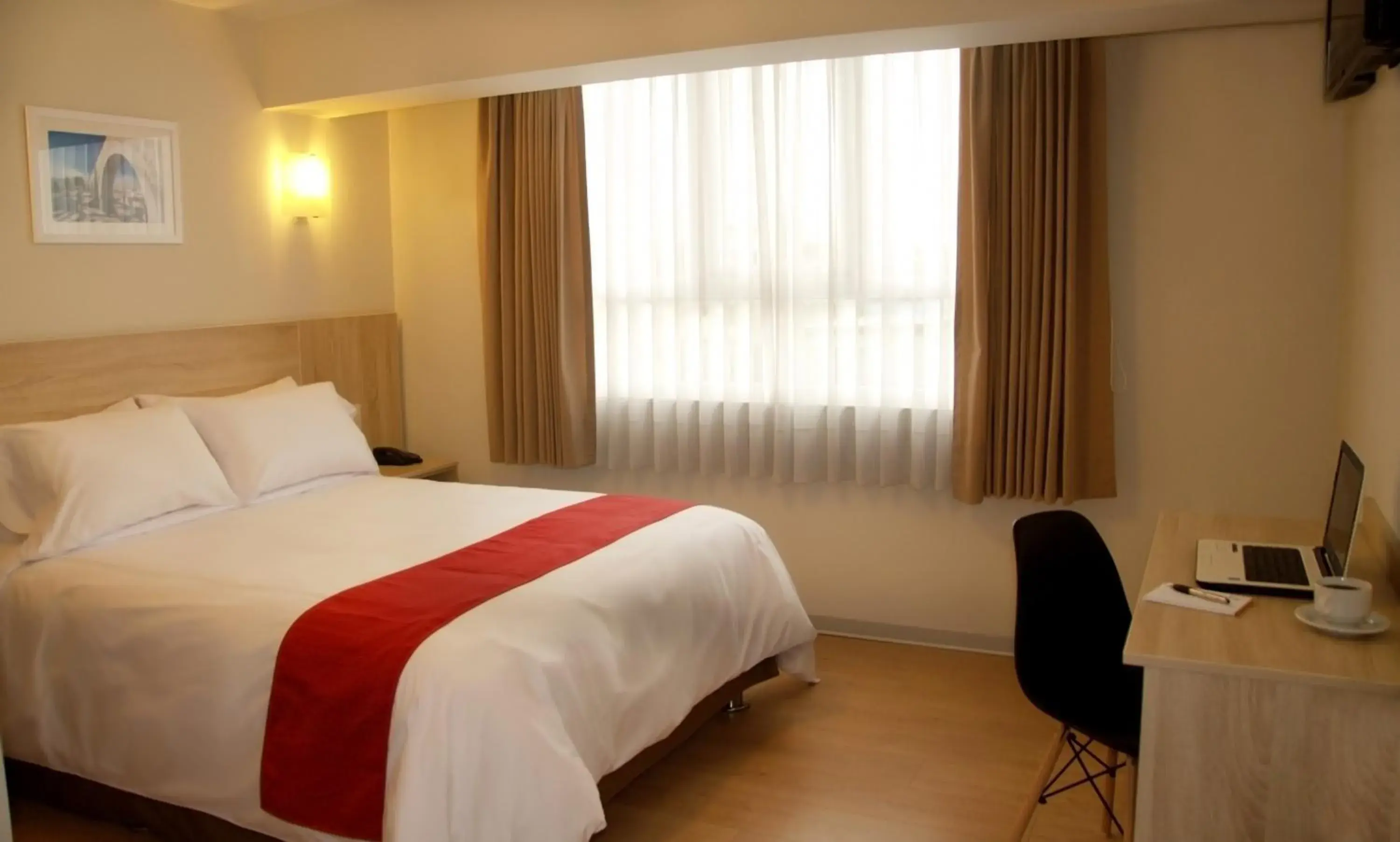 Double Room in Hotel San Remo Double Room in Hotel San Remo