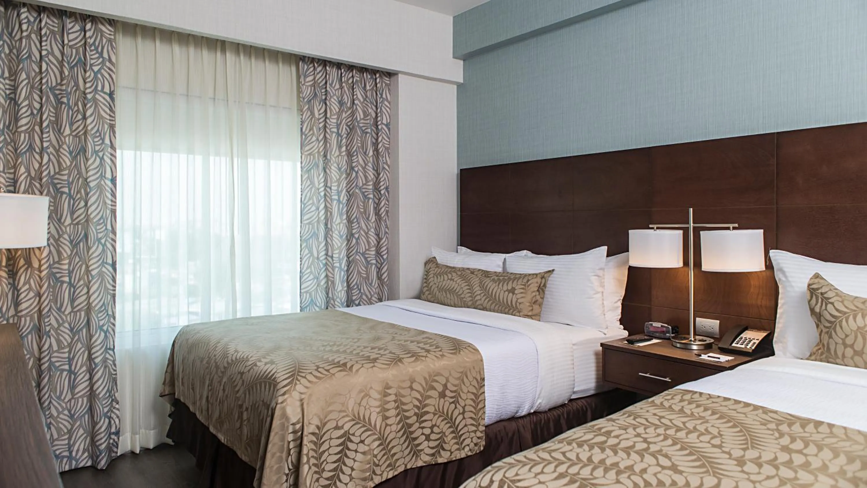 Bed in Staybridge Suites Puebla by IHG