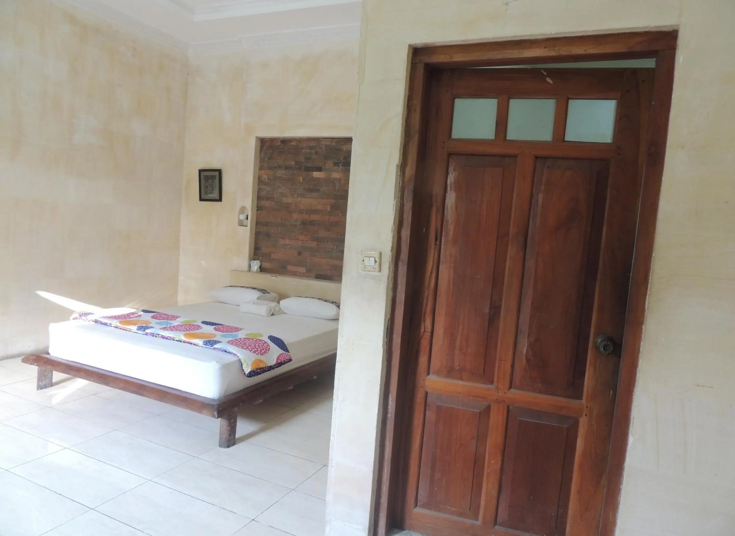 Bedroom, Bed in Lotus 2 Guest House