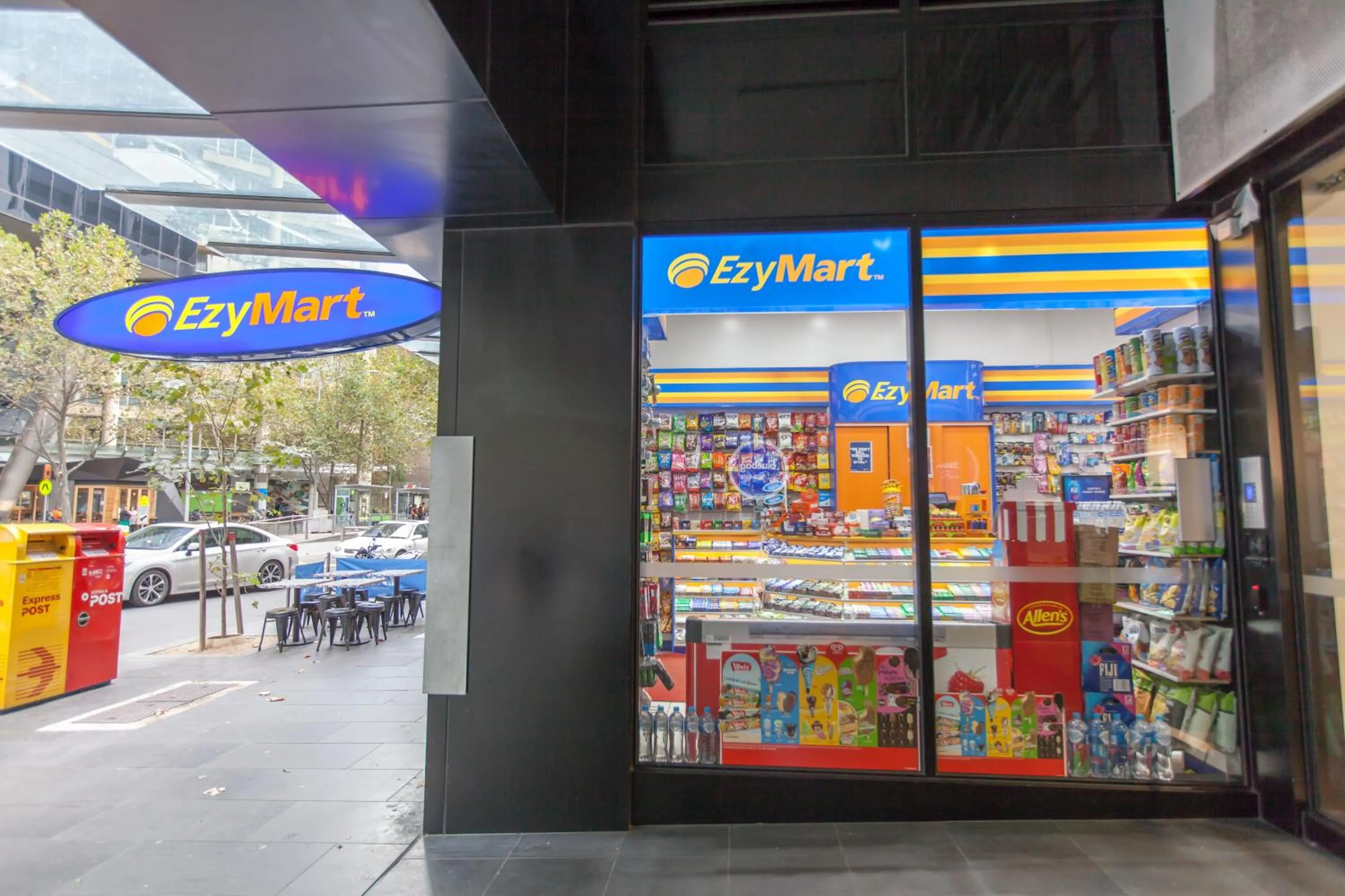 Street view in Melbourne SkyHigh Apartments