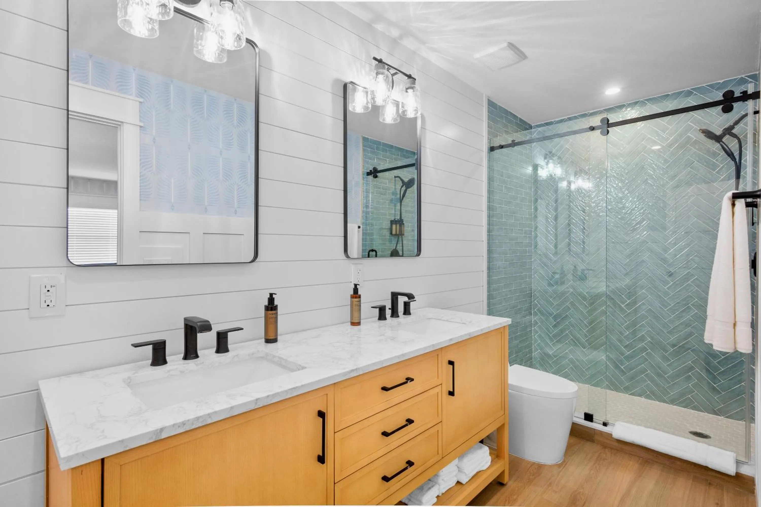 Shower in Azul Resort Siesta Key