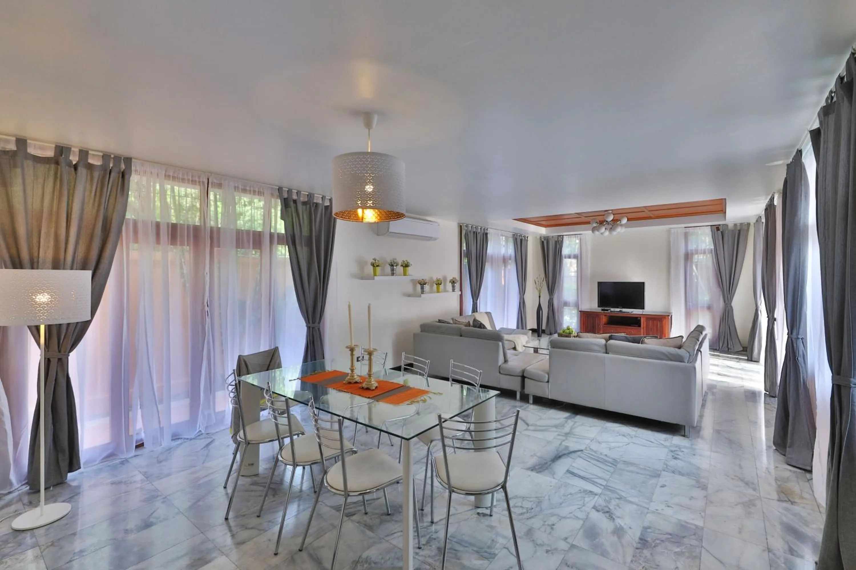 Siam Pool Villa Pattaya