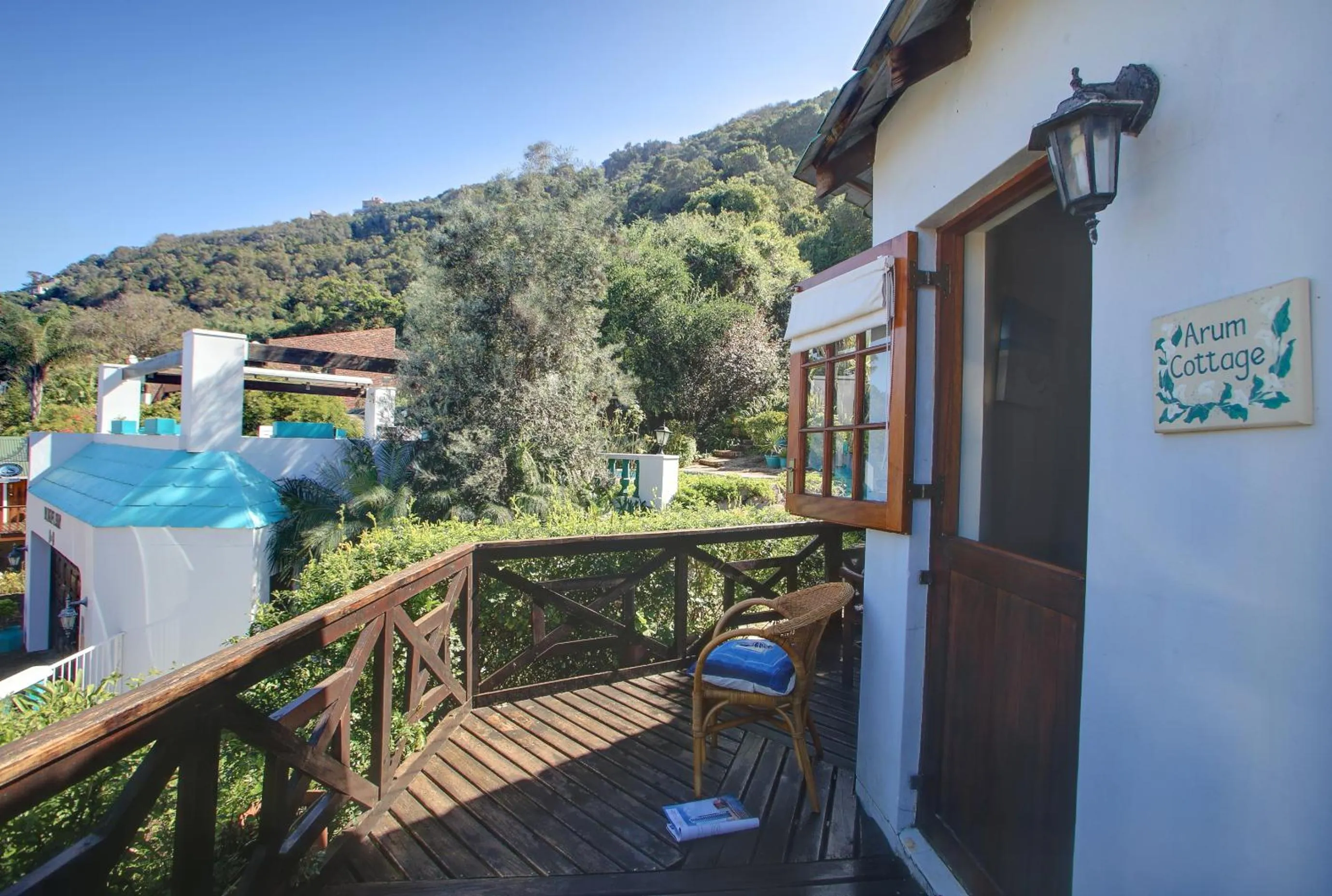 Facade/entrance in Mont Fleur B&B