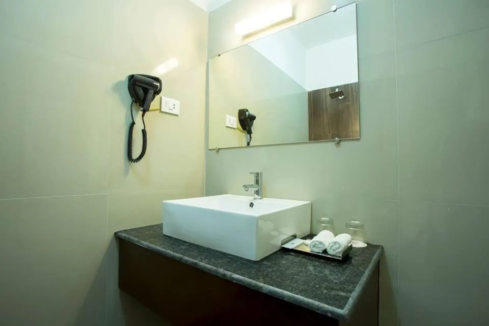 Bathroom in New Orchid Lords Inn Gangtok