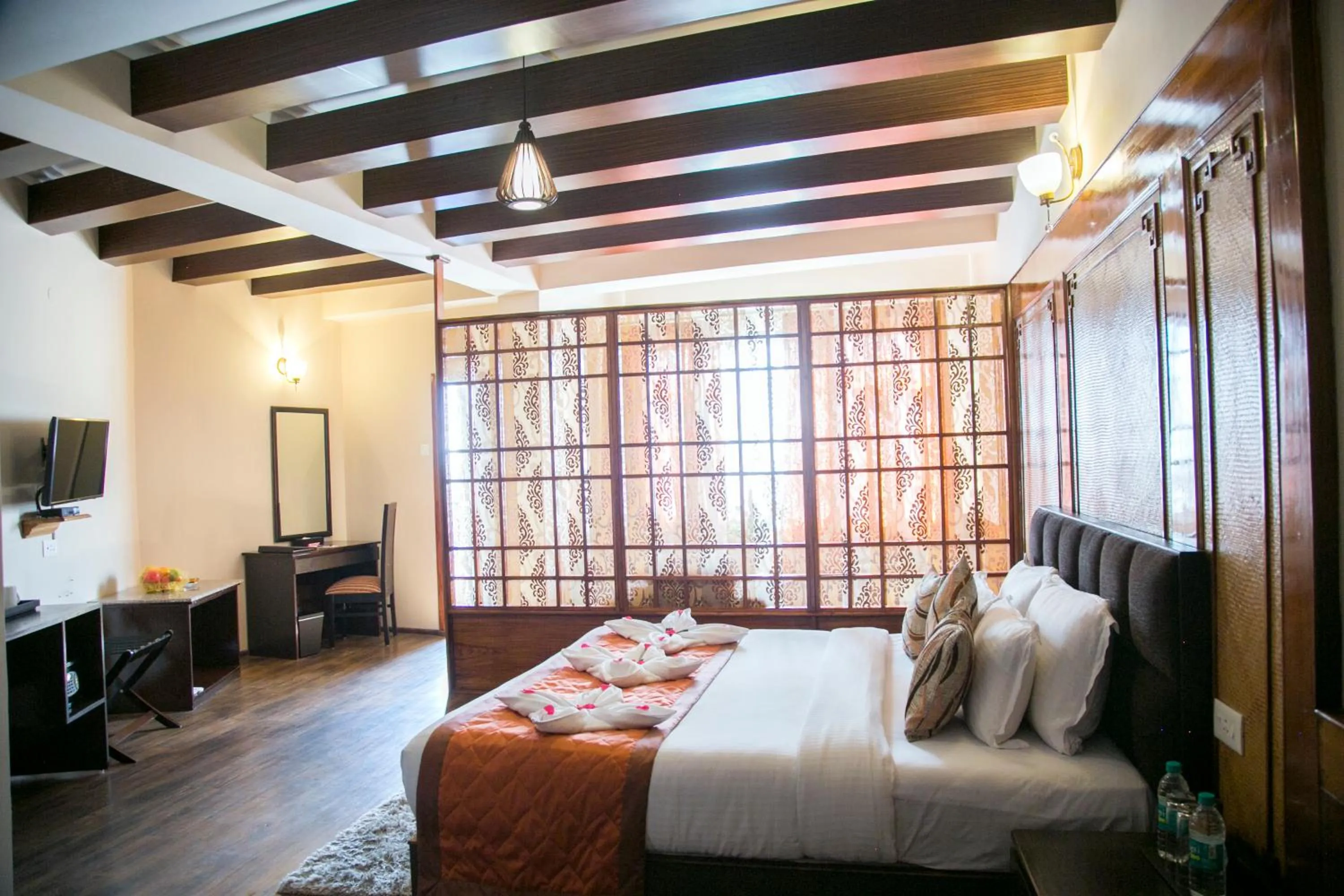 Bedroom, Bed in New Orchid Lords Inn Gangtok