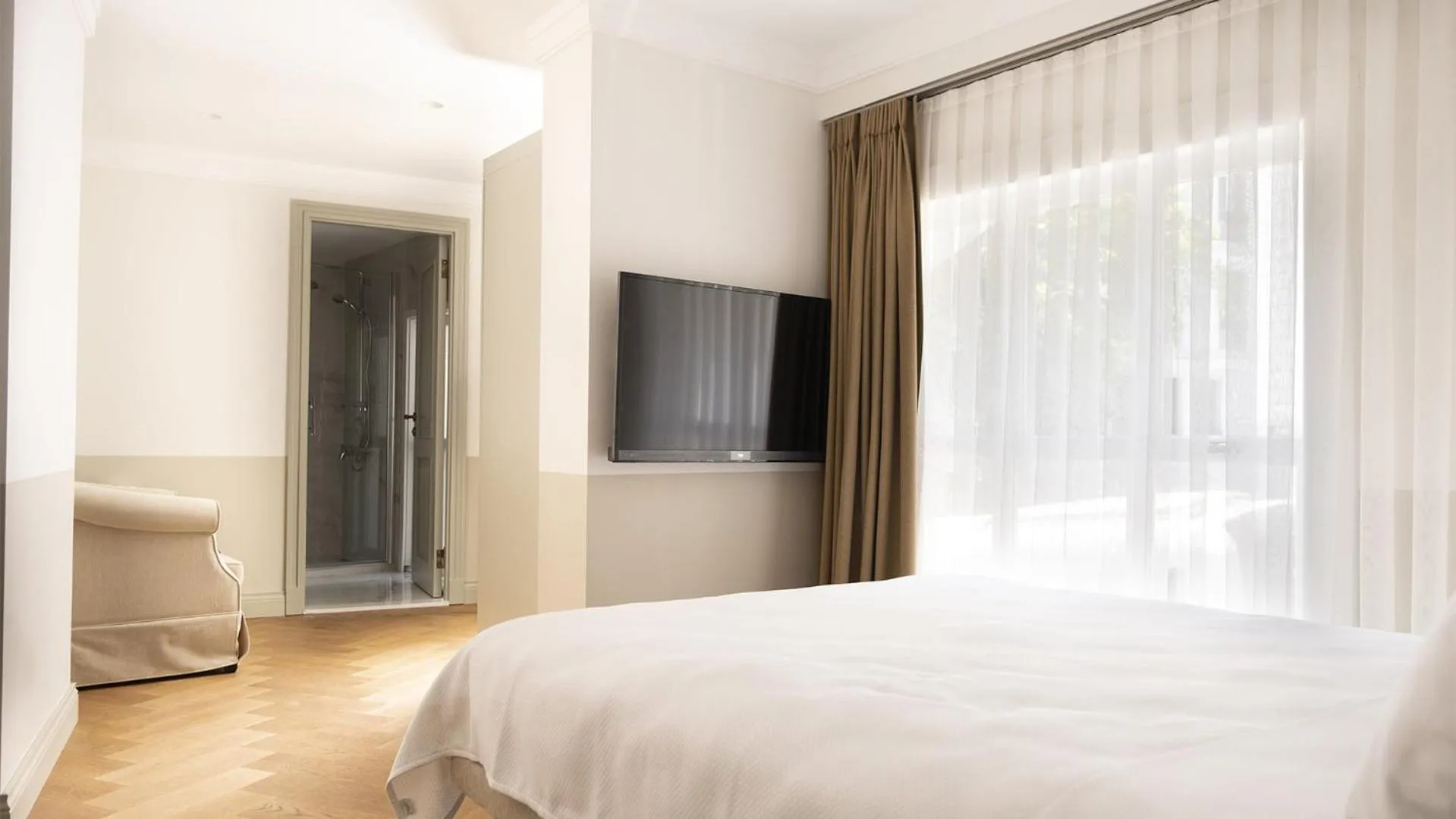 Bed in Ishak Pasa Palace by Joyway Hotels