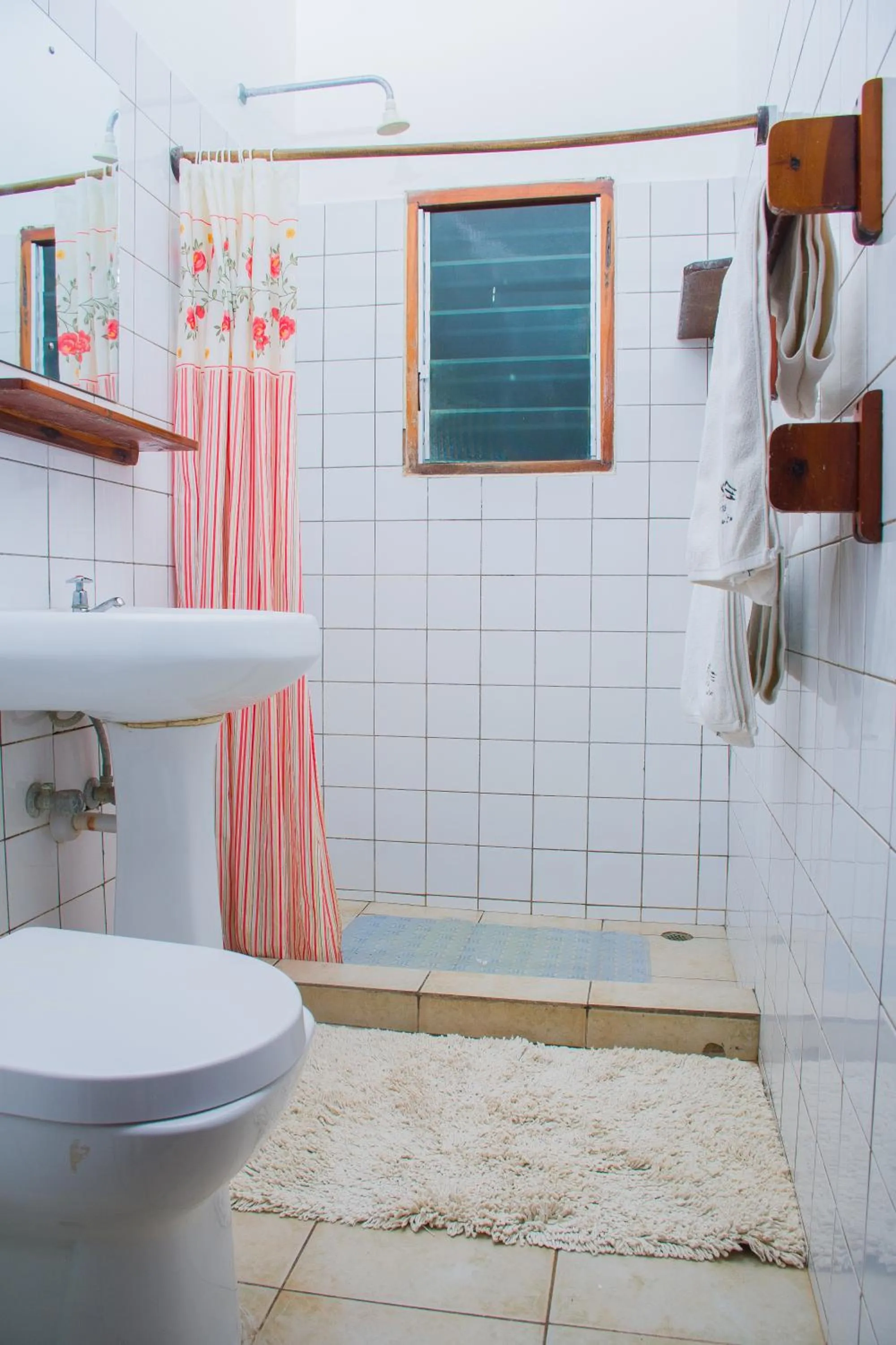 Shower in Doric Cottages Diani