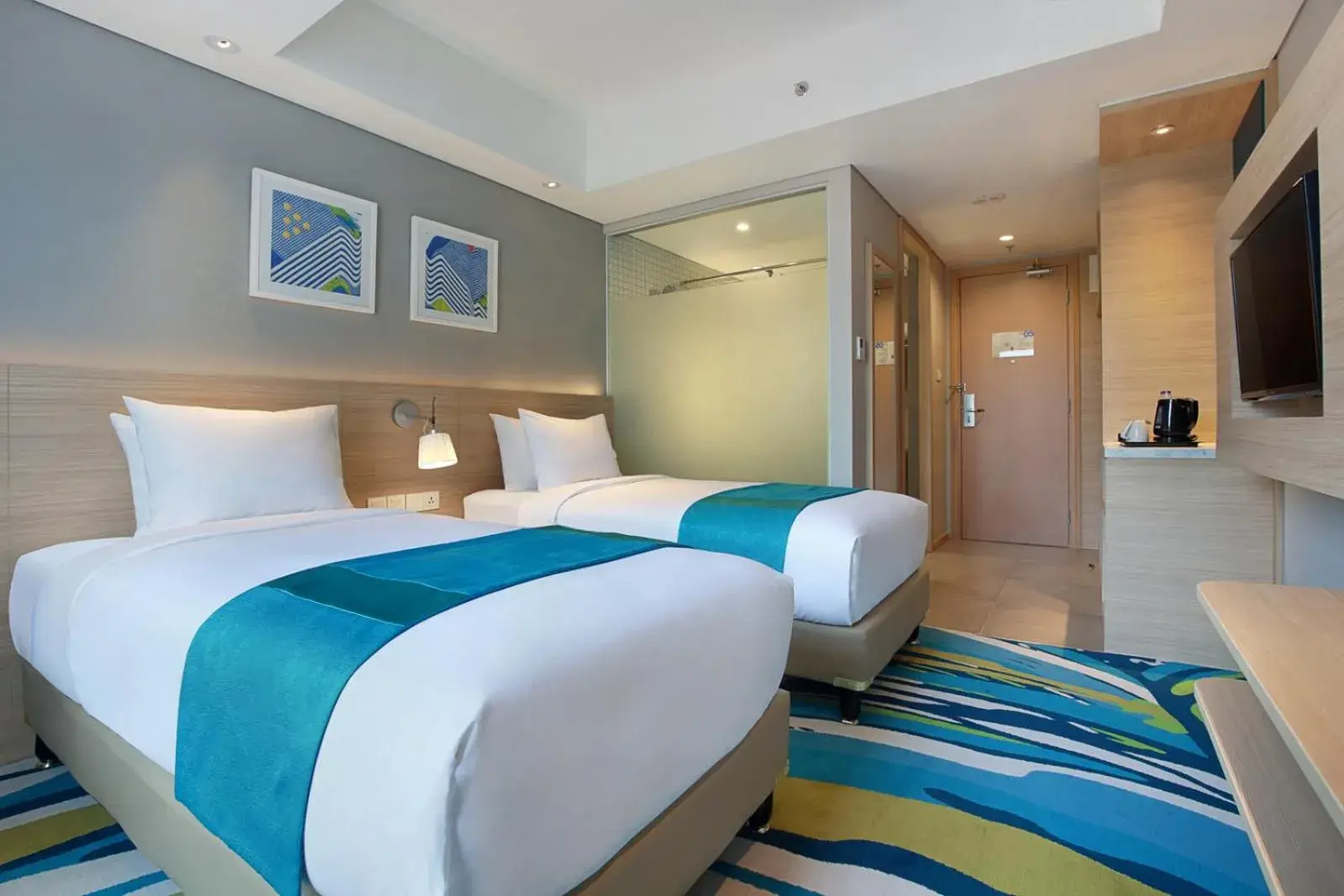 Standard Twin Room with Free Breakfast in Holiday Inn Express Jakarta Wahid Hasyim by IHG Standard Twin Room with Free Breakfast in Holiday Inn Express Jakarta Wahid Hasyim by IHG