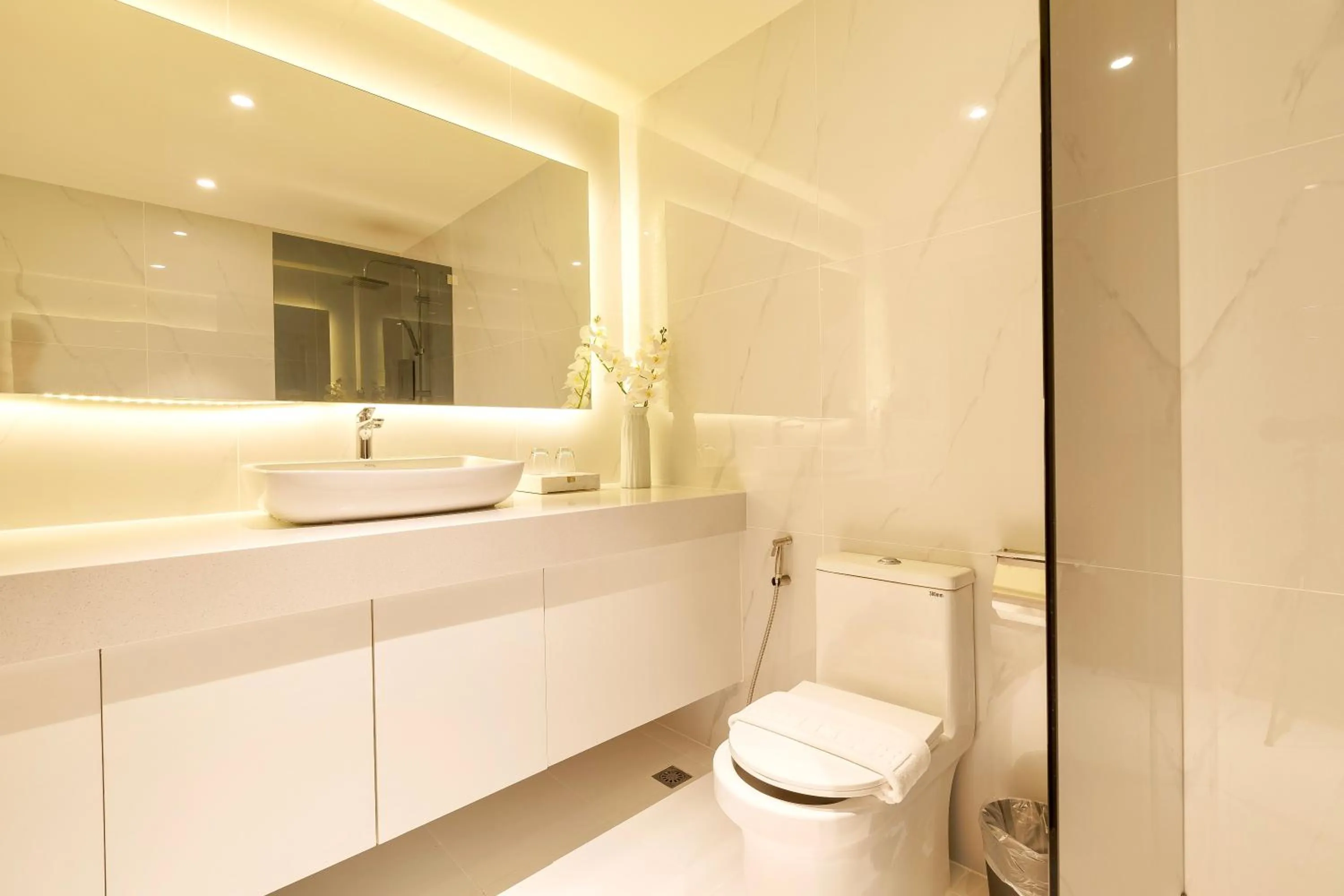 Bathroom in The One Bay Breeze