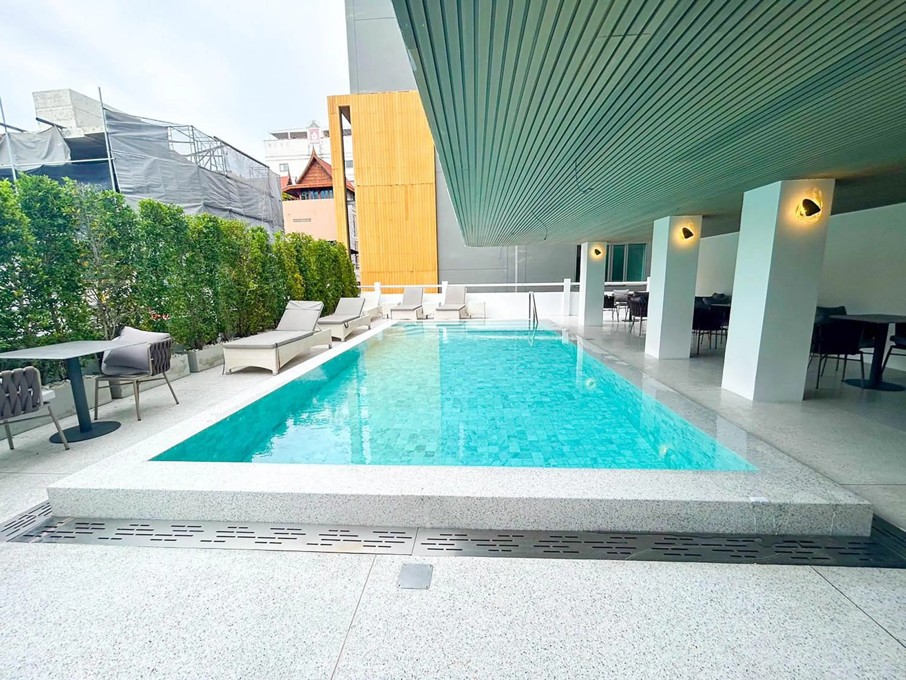 Swimming pool in The One Bay Breeze