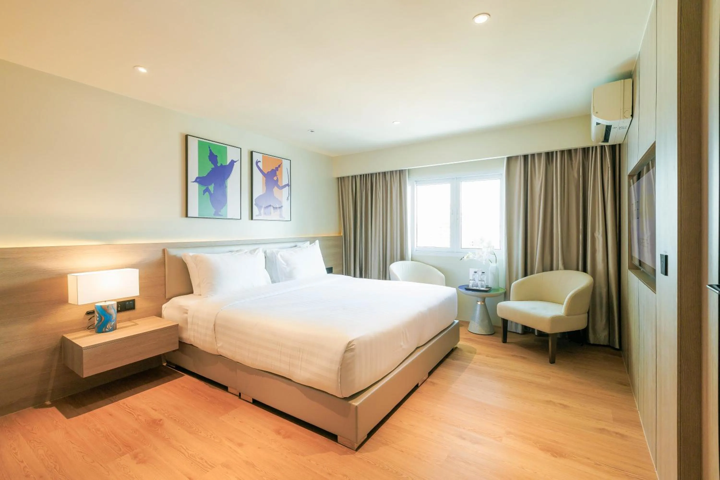 Bed in The One Bay Breeze