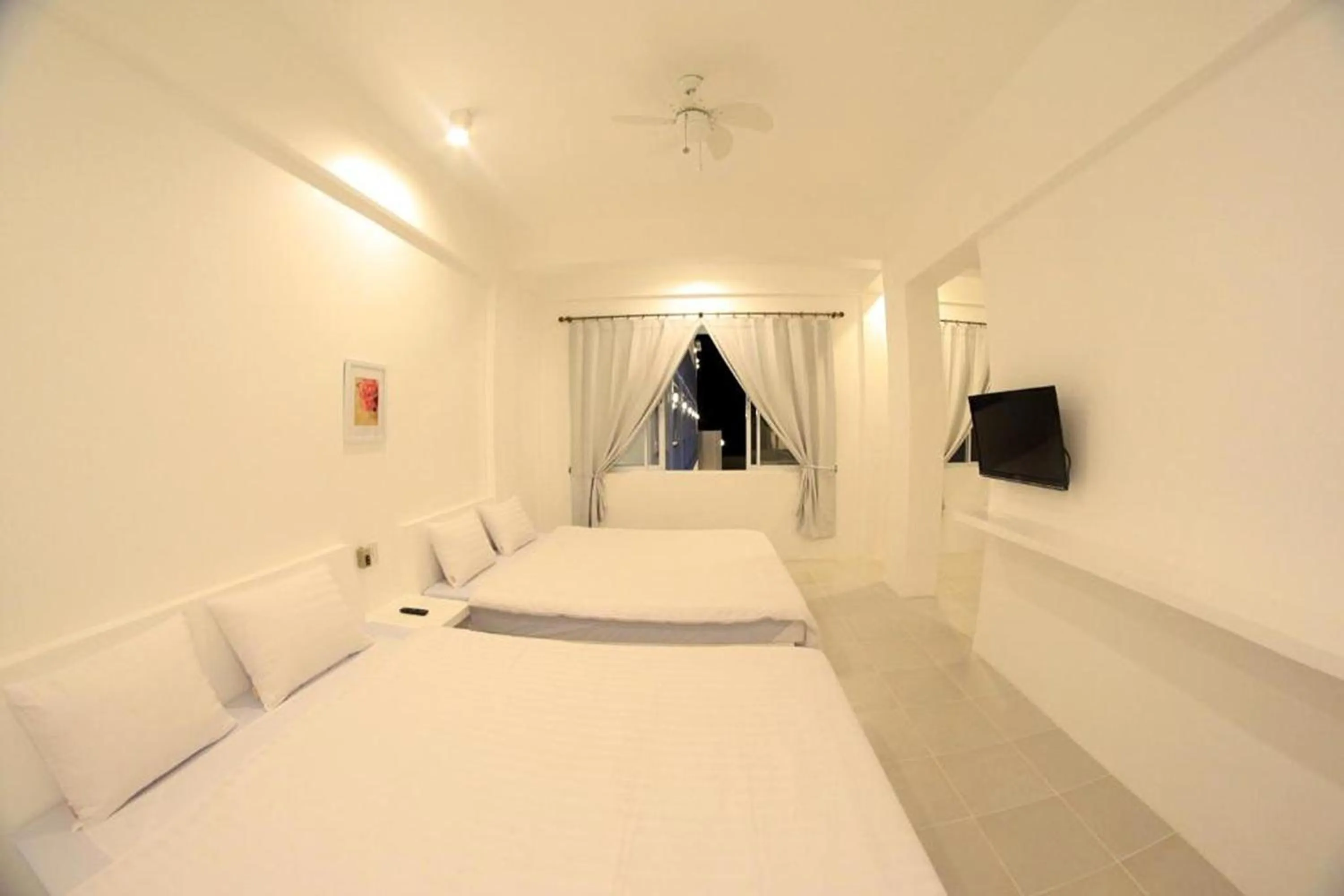 Bedroom, Bed in Coron Bluewave Hotel