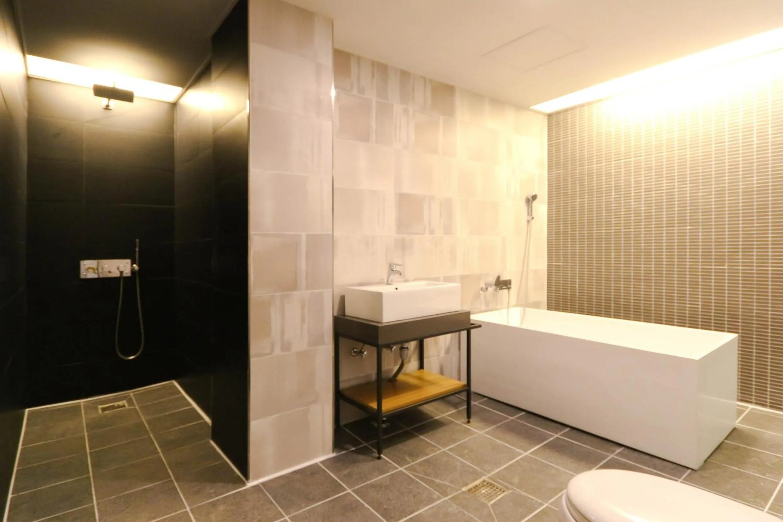 Bathroom in Best In City Hotel