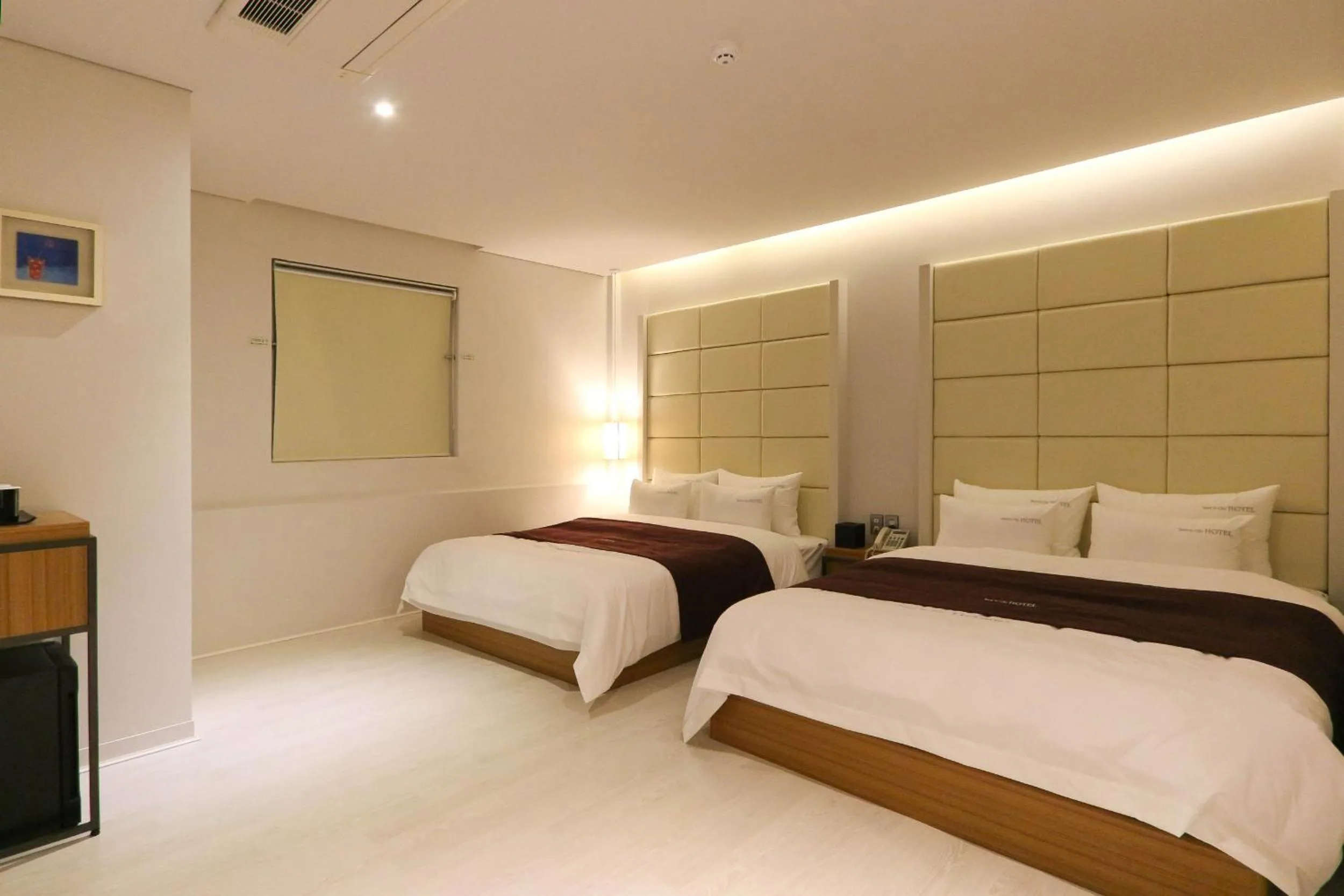 Bedroom in Best In City Hotel