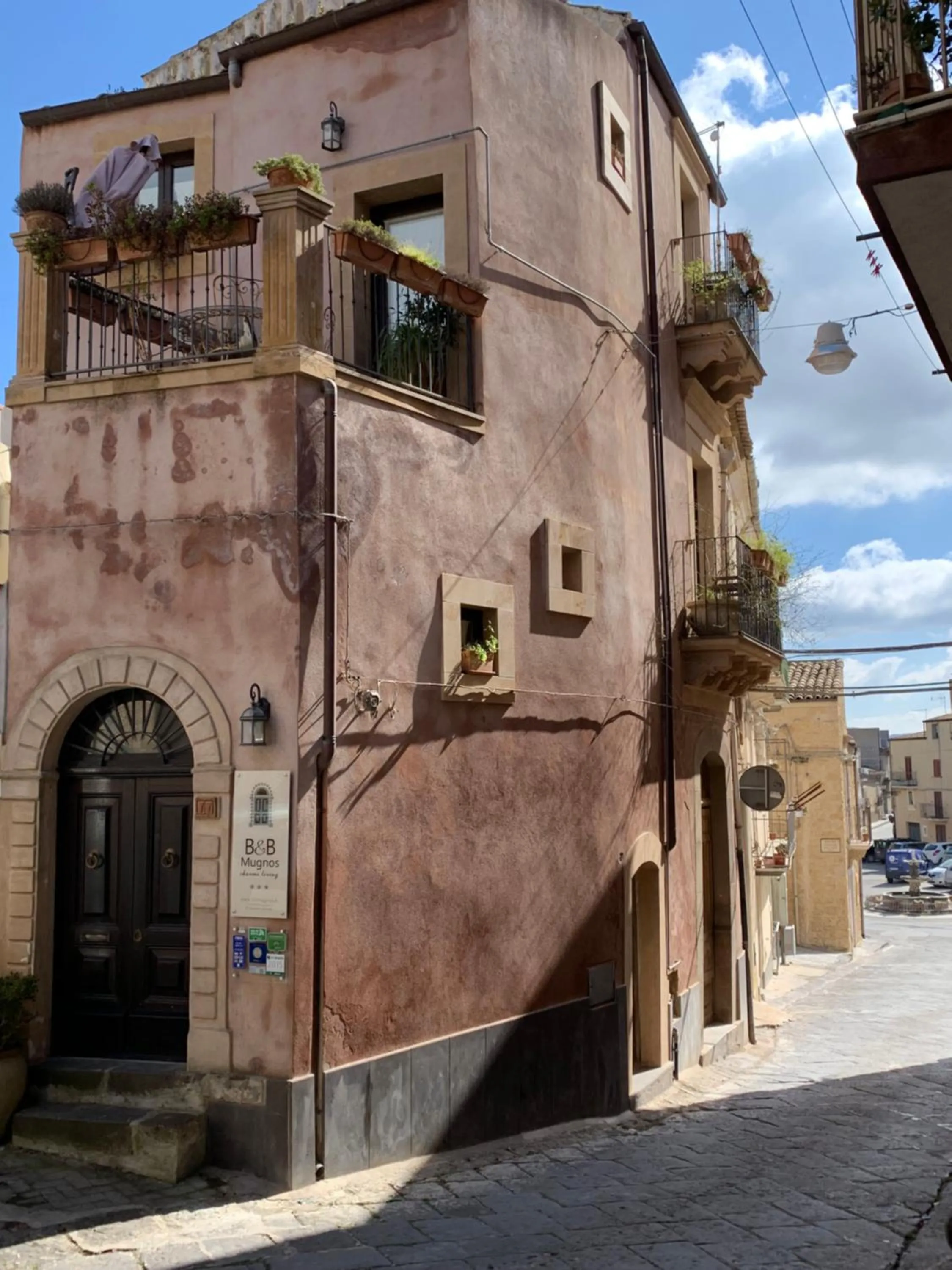 Property building in B&B Mugnos Charme Living