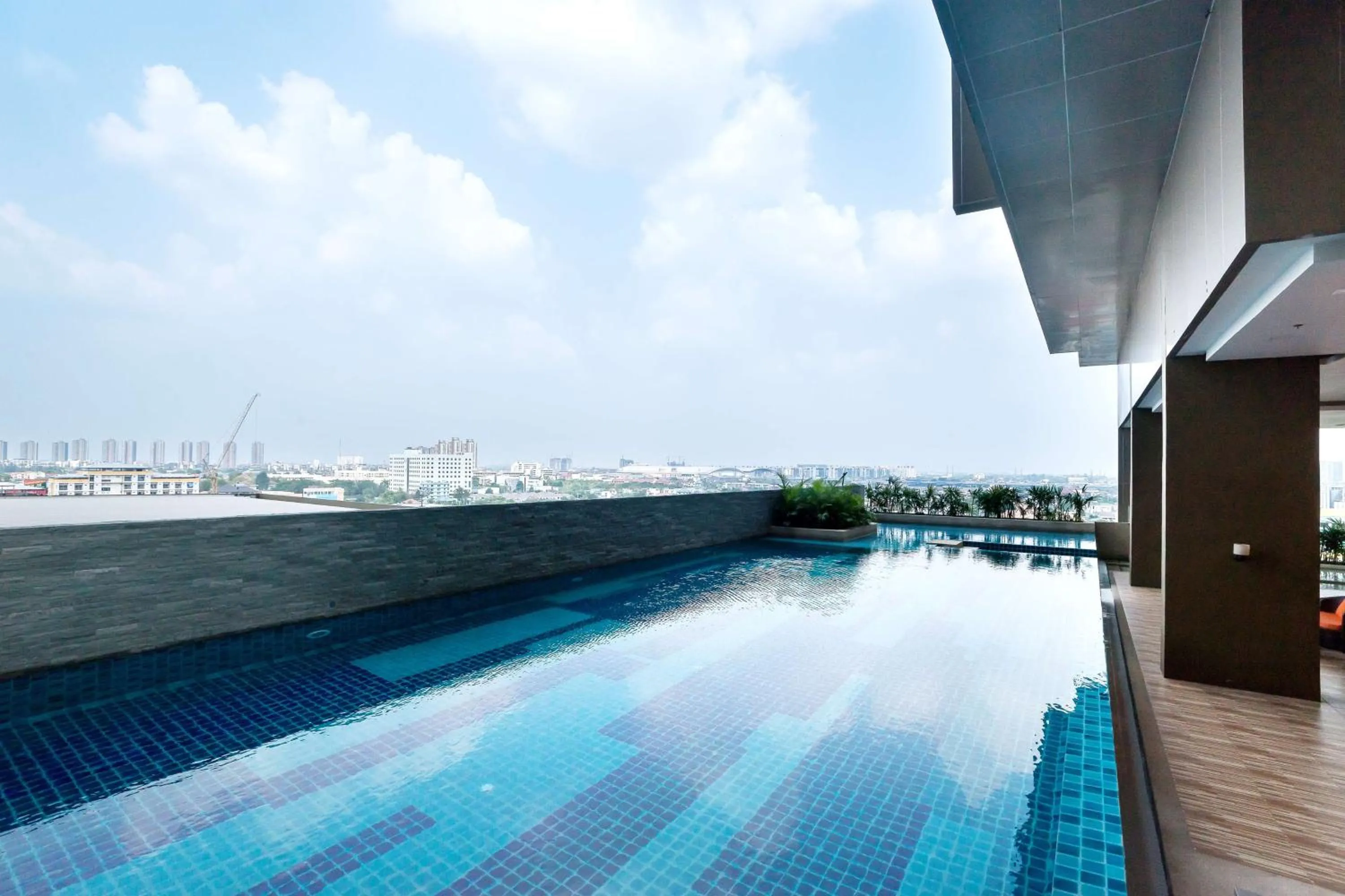 Pool view in Best Western Plus Wanda Grand Hotel