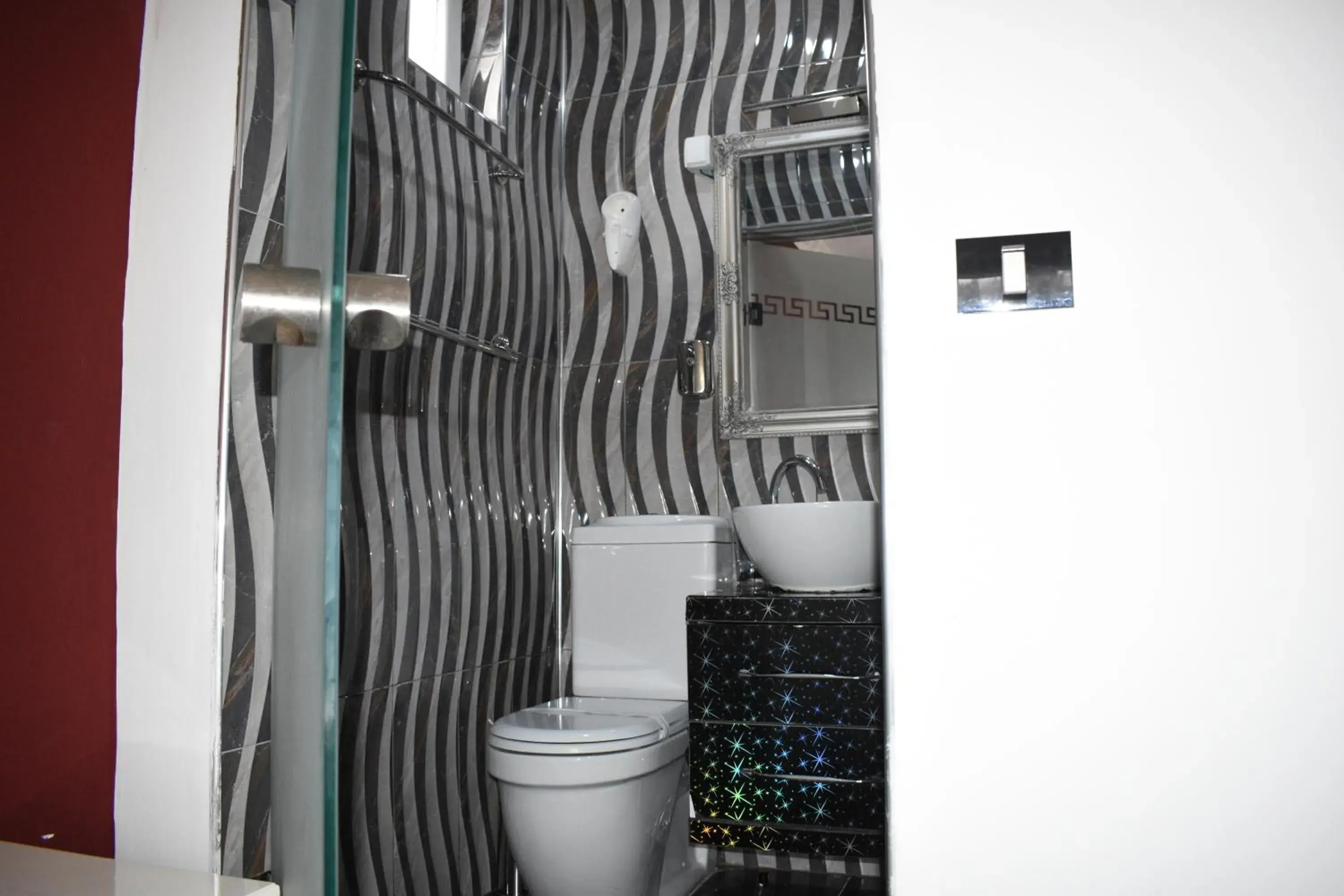 Deluxe Double Room in Rey Hotel Deluxe Double Room in Rey Hotel