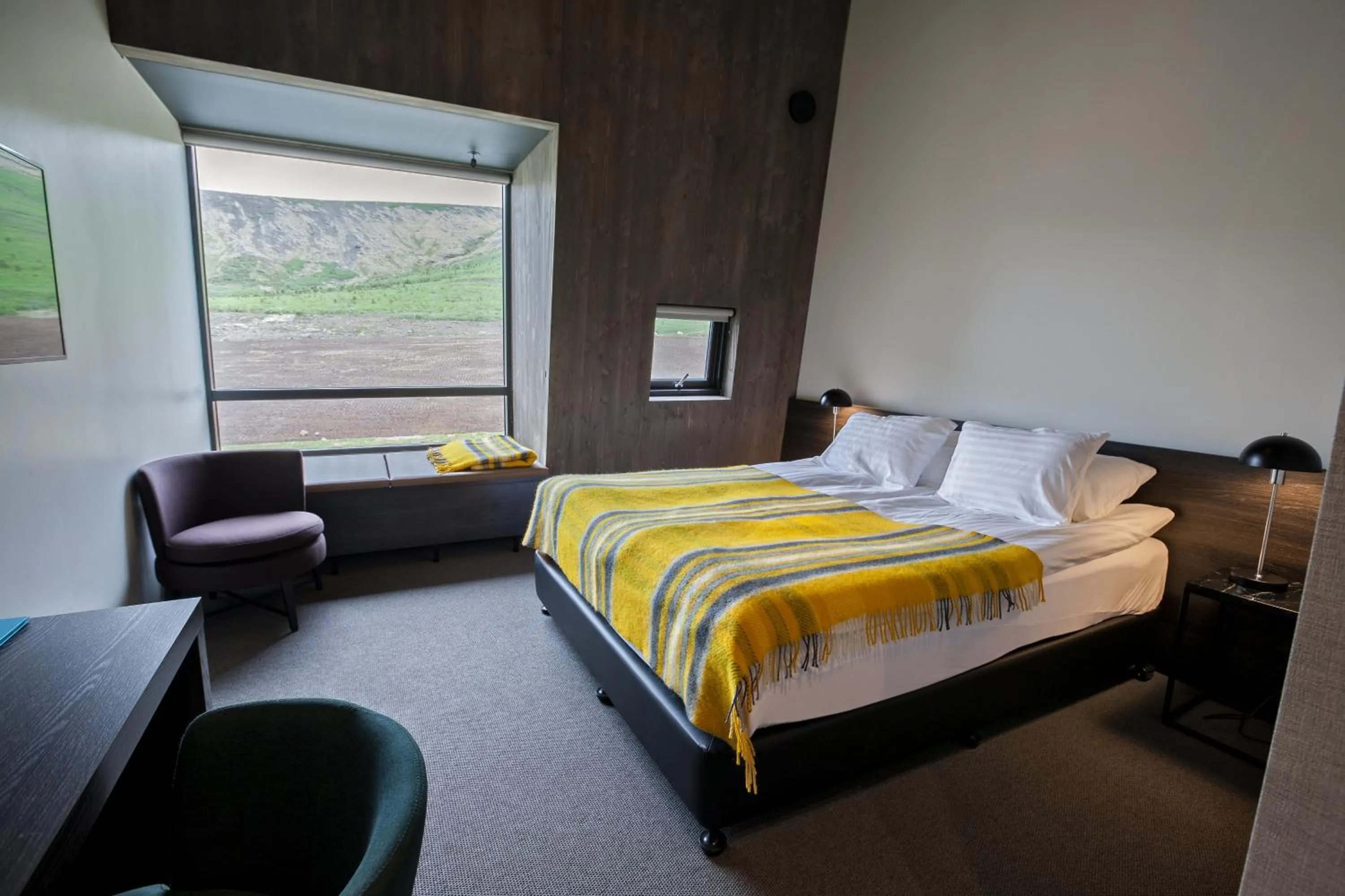 Bed in Fosshotel Glacier Lagoon