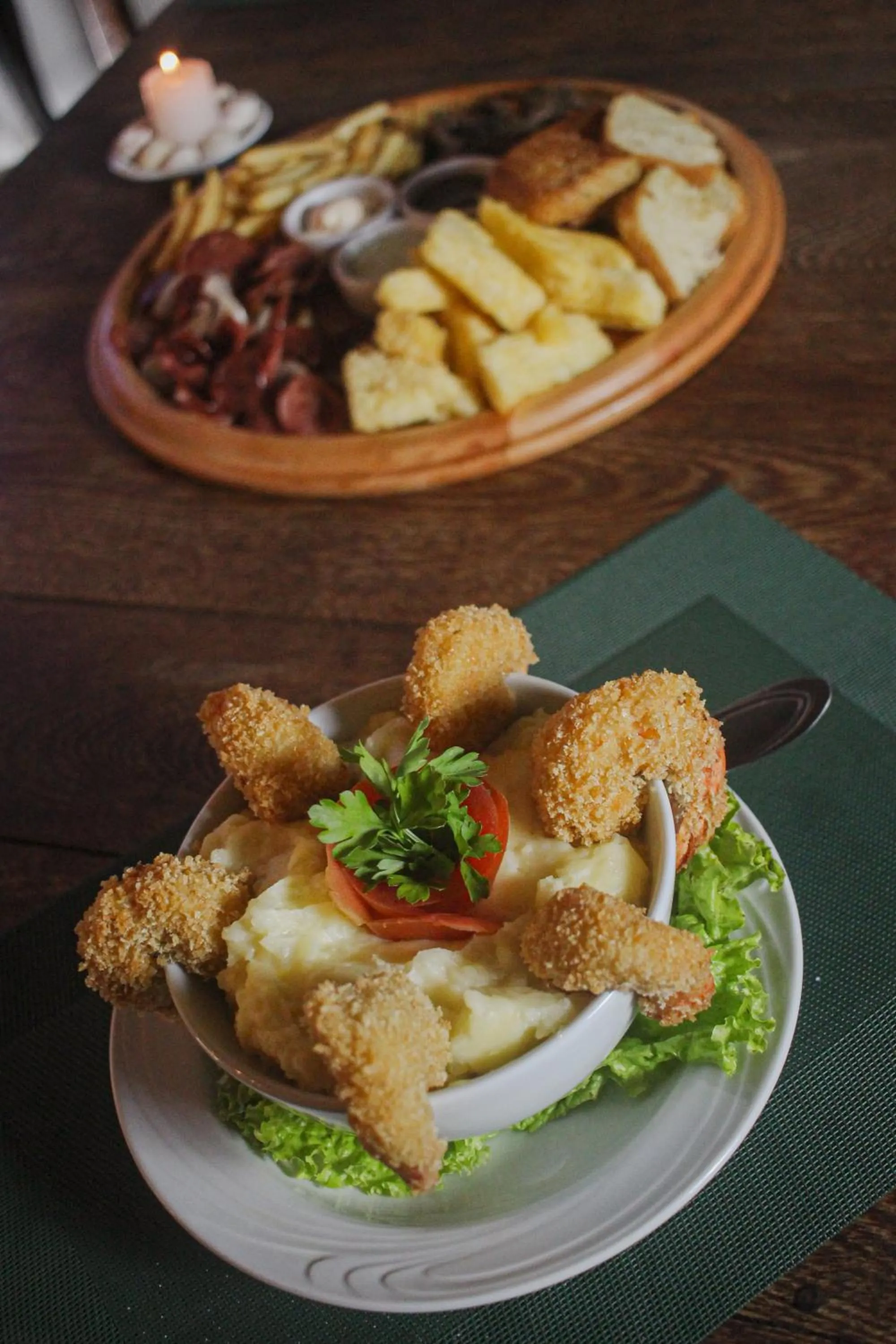 Restaurant/places to eat in Pousada Bromélias