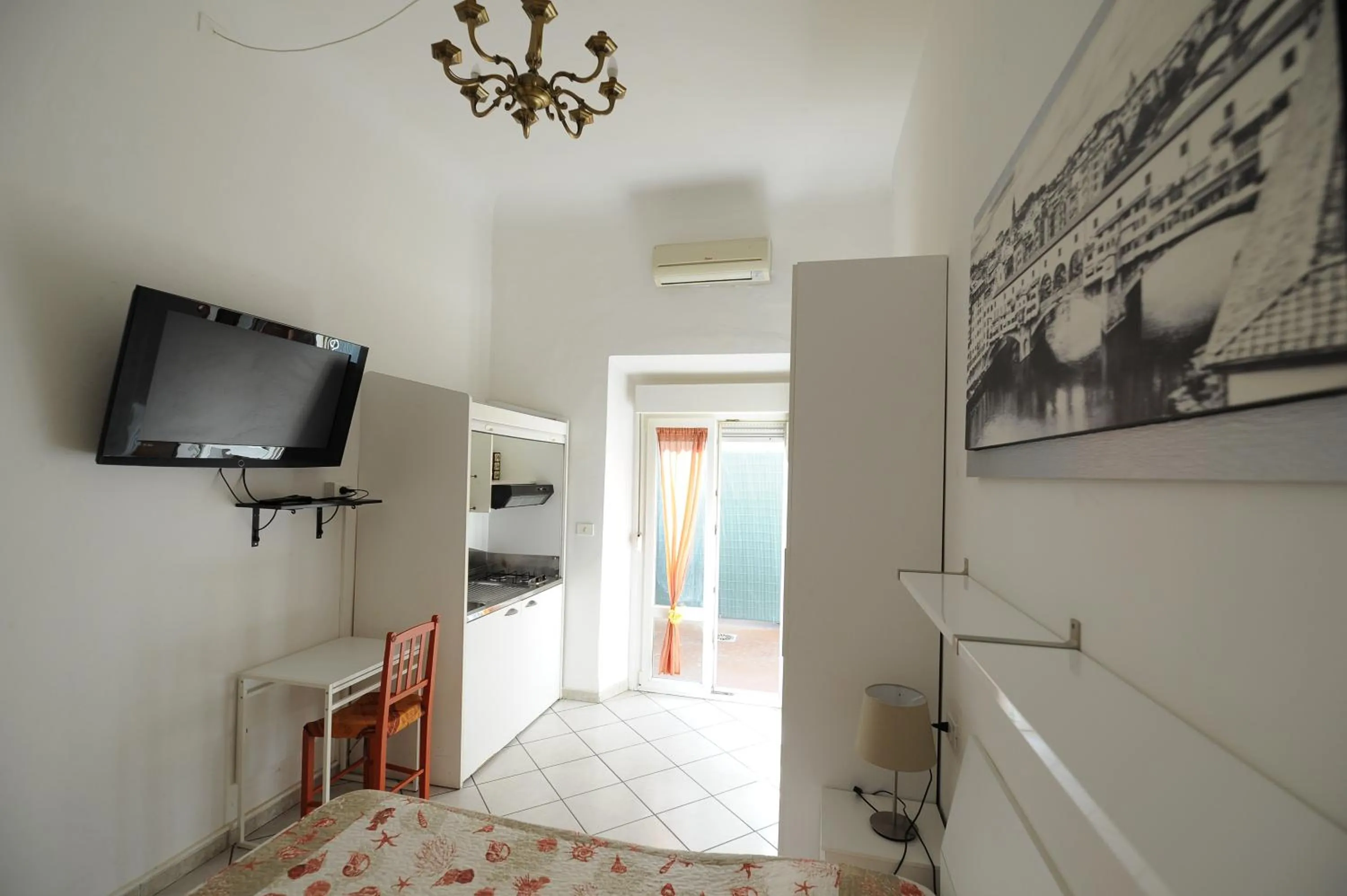 Bed in B&B Porta San Frediano