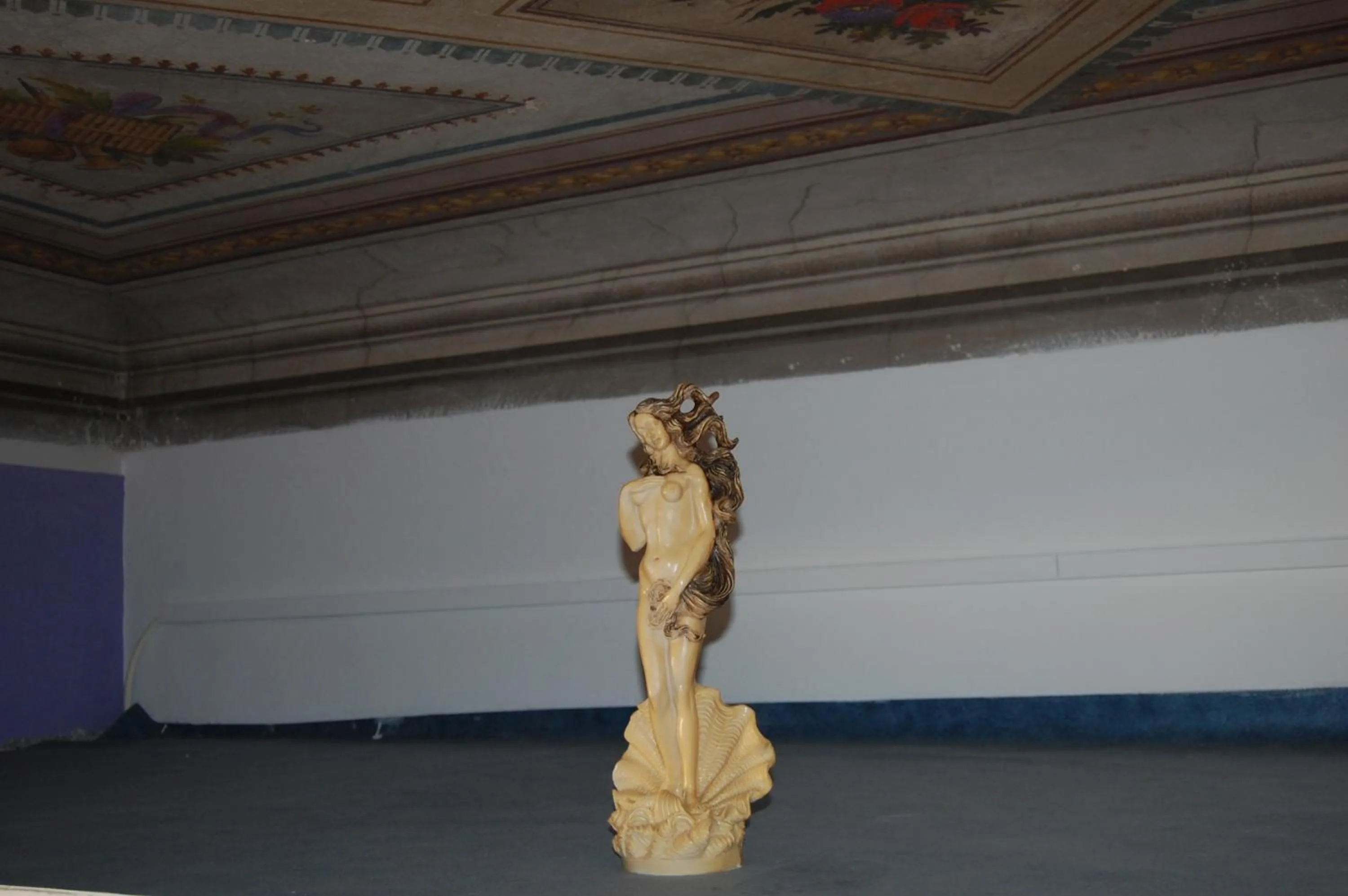 Decorative detail in B&B Porta San Frediano