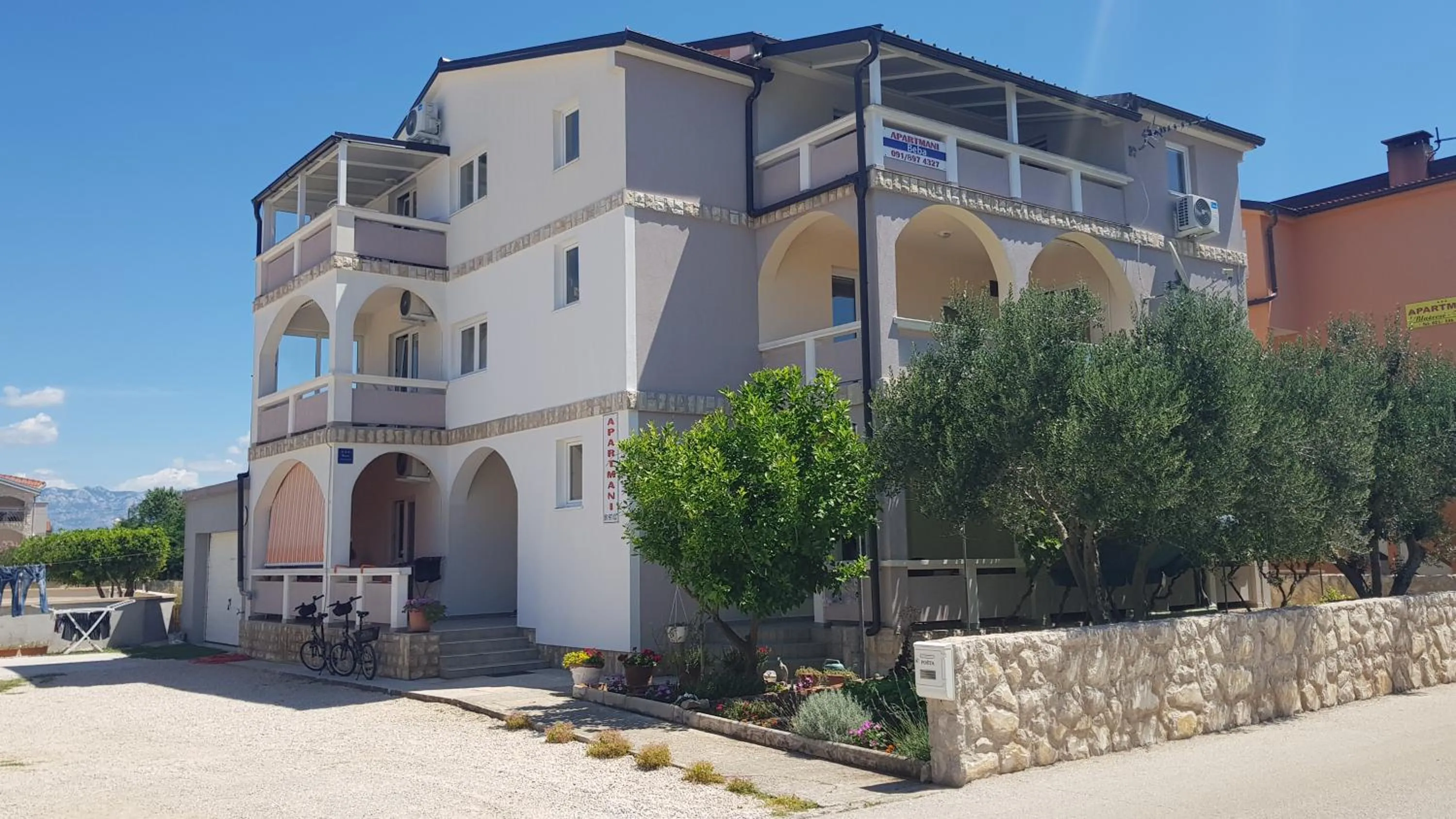 Apartments Beba
