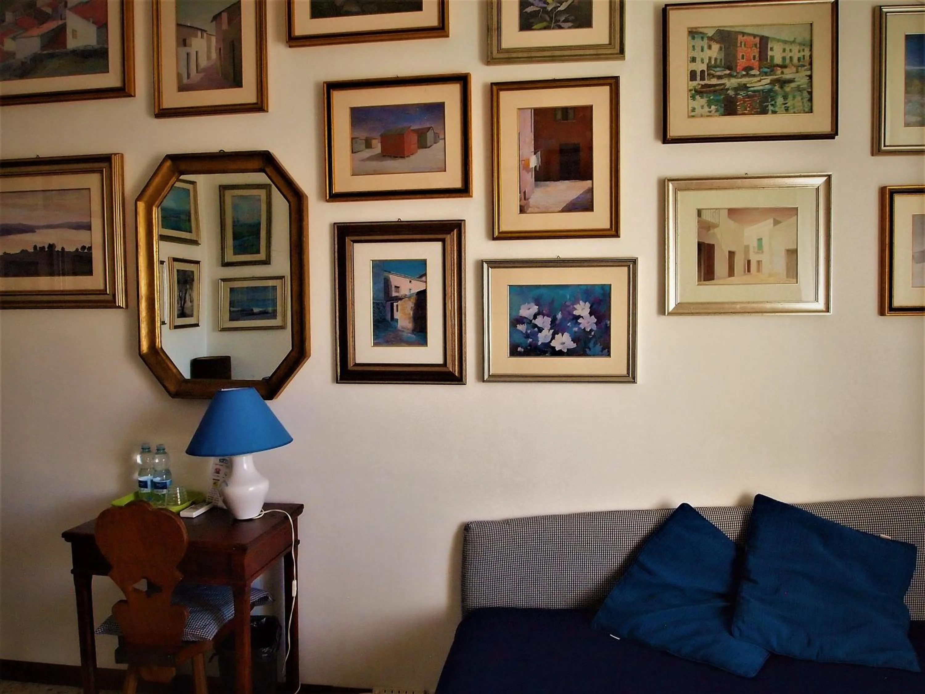 Photo of the whole room in Superpanoramico