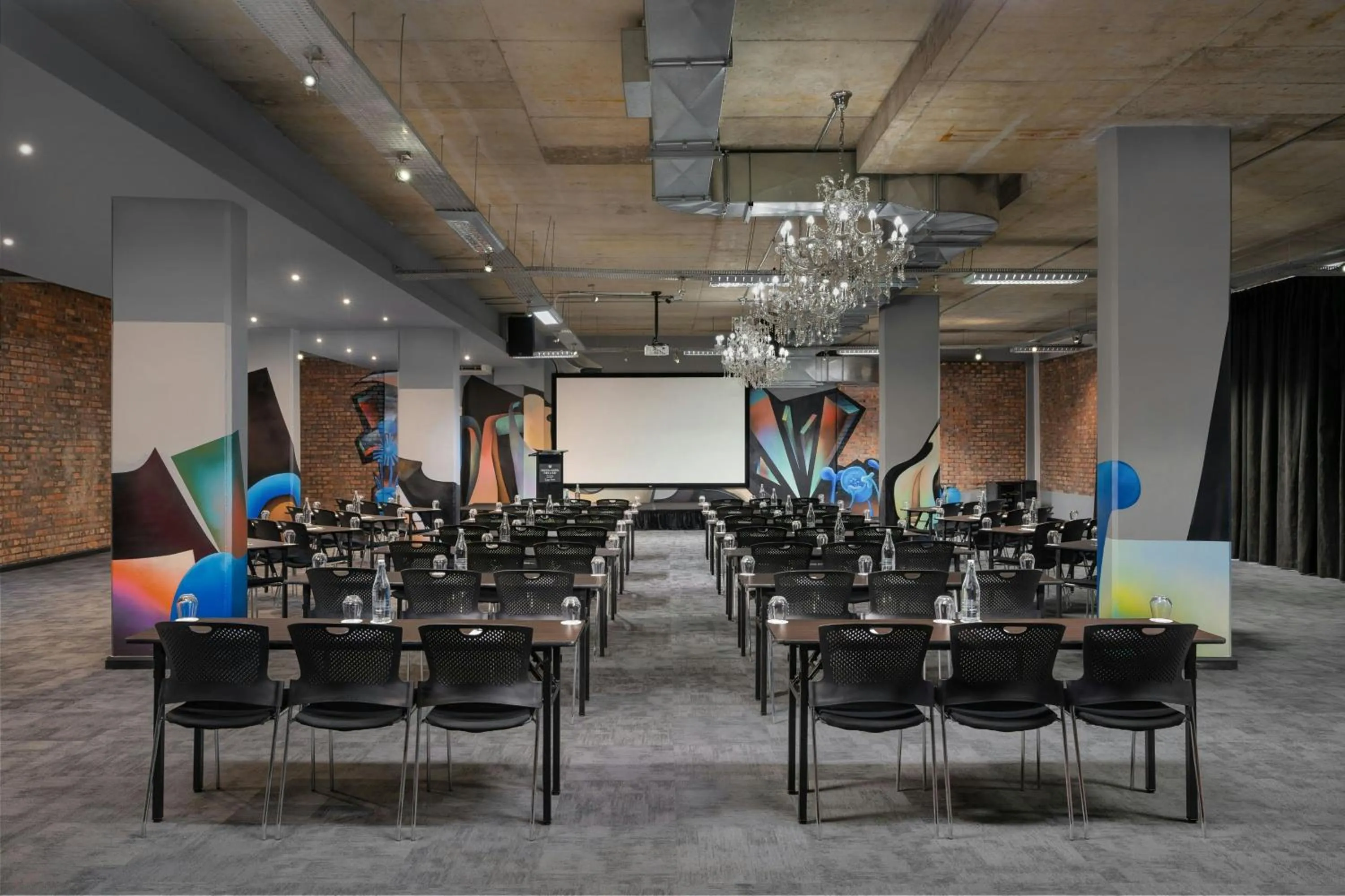 Meeting/conference room in Protea Hotel Fire & Ice by Marriott Cape Town