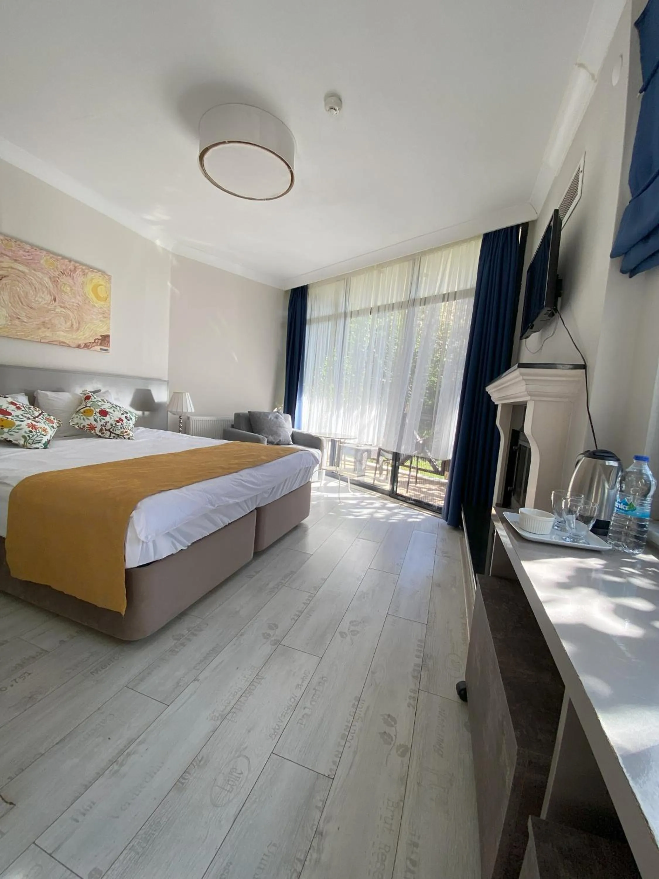 Bed in Kerpe Diem Otel