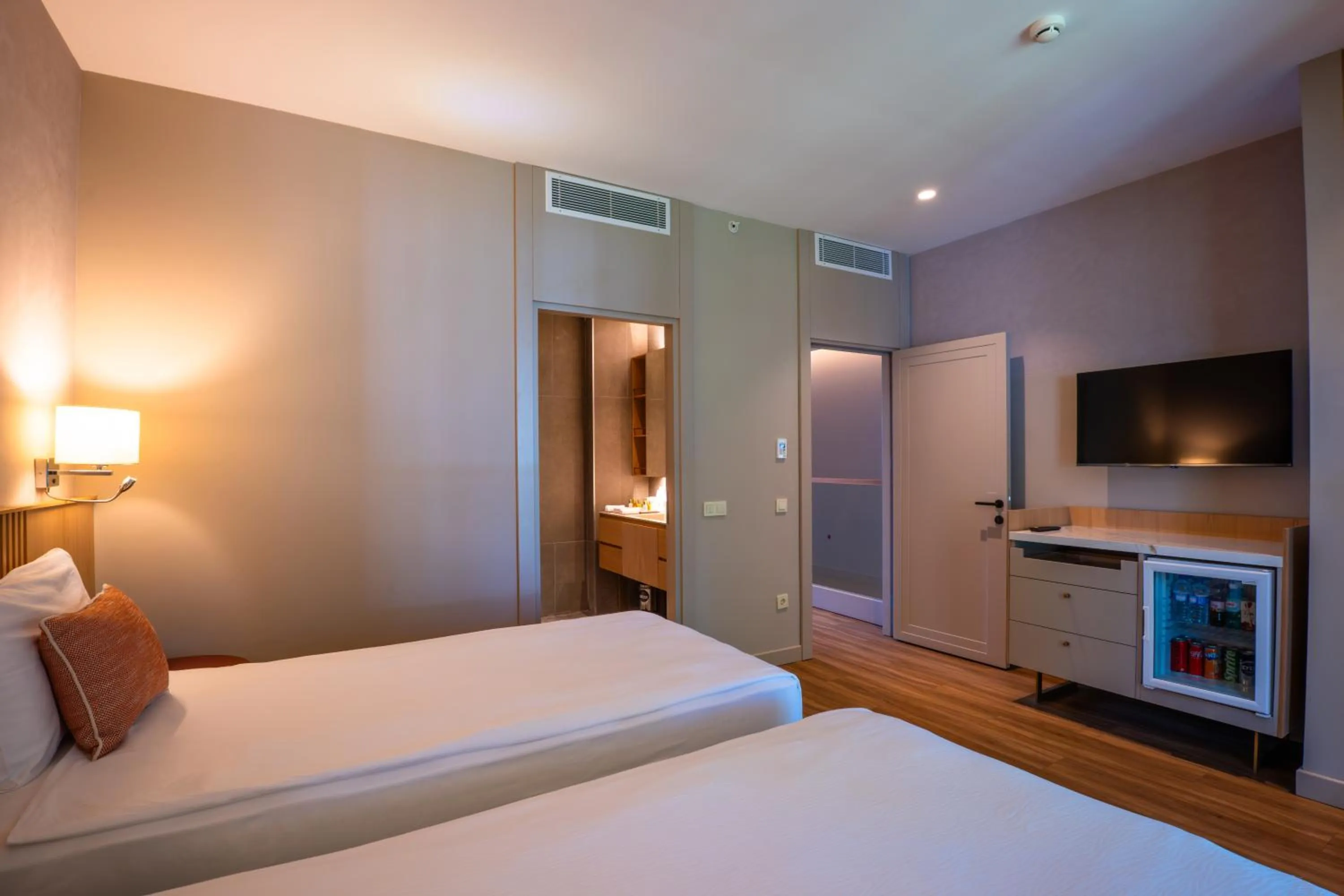 Bedroom, Bed in Trendy Lara