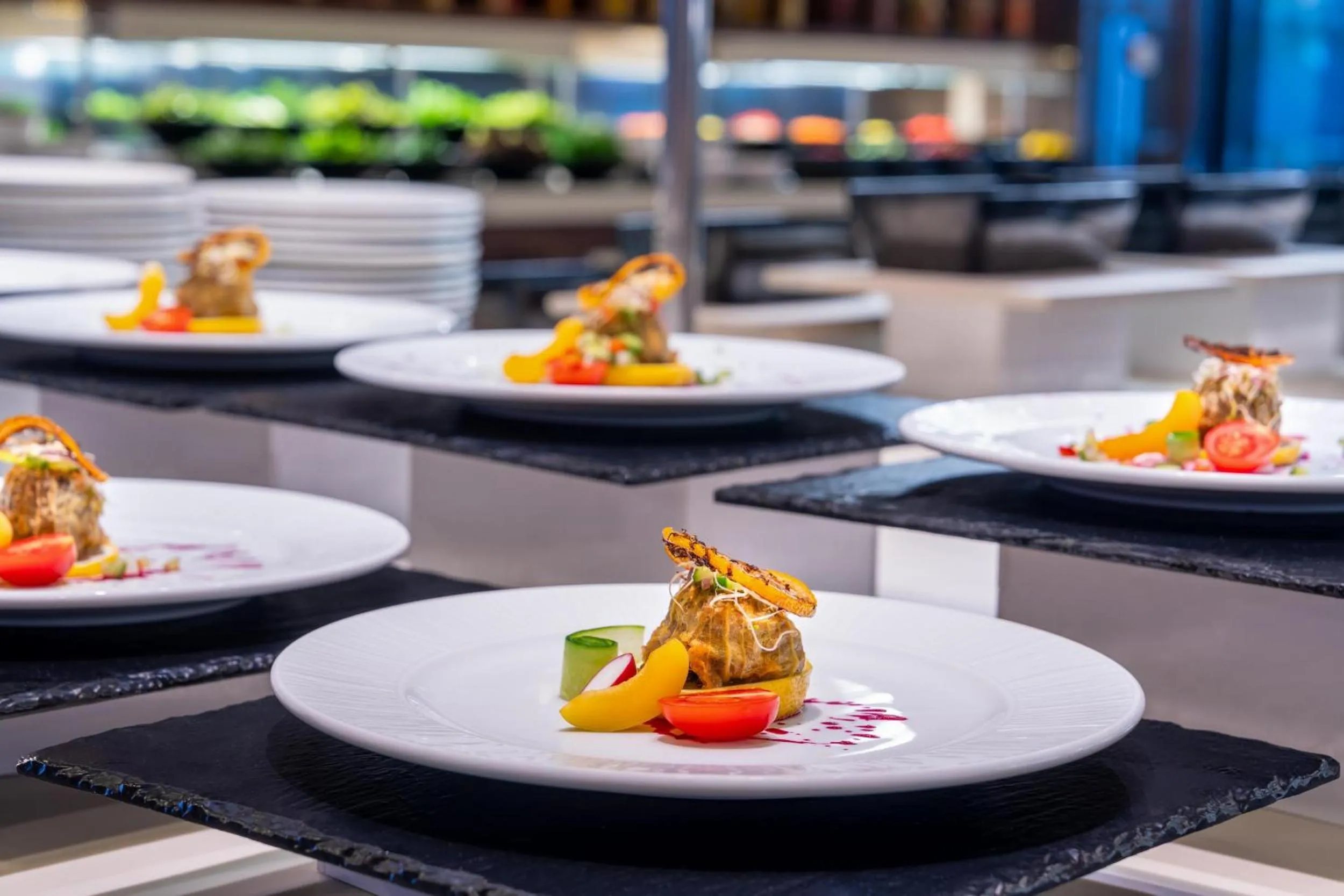 Restaurant/places to eat in Trendy Lara