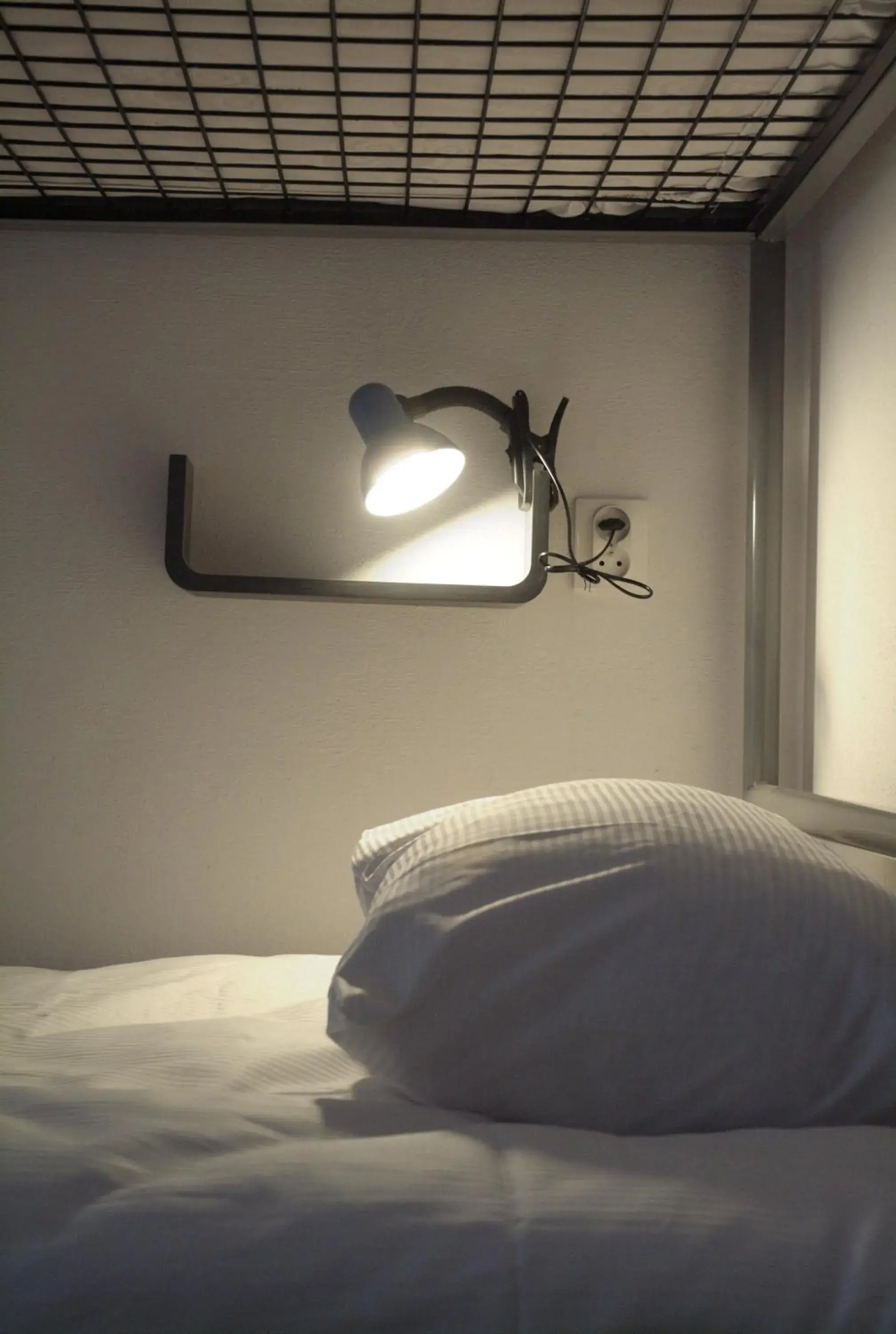 Double Room with Shared Bathroom in Hostel Lwowska 11 Double Room with Shared Bathroom in Hostel Lwowska 11