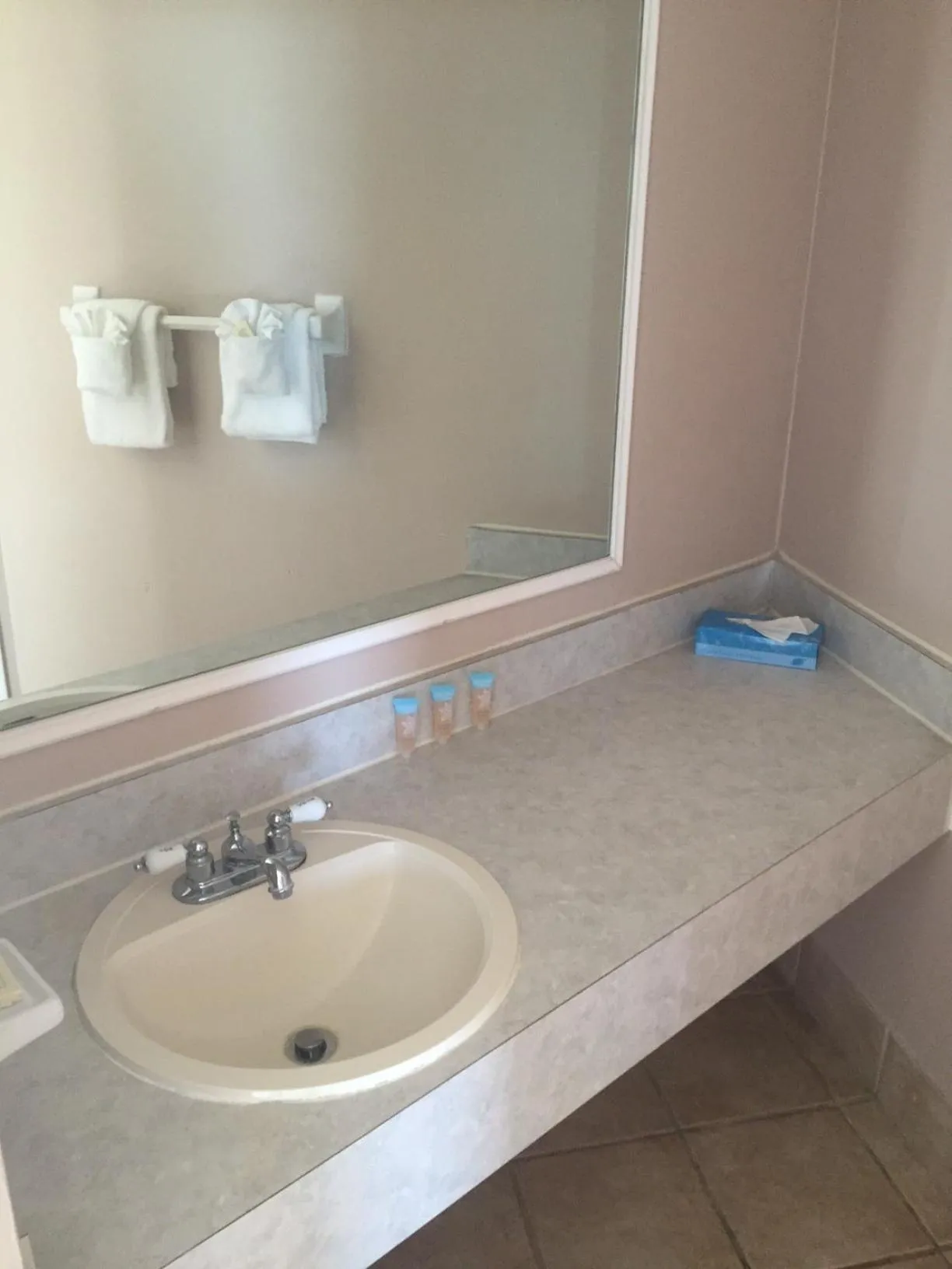 Bathroom in SeaScape Inn - Daytona Beach Shores