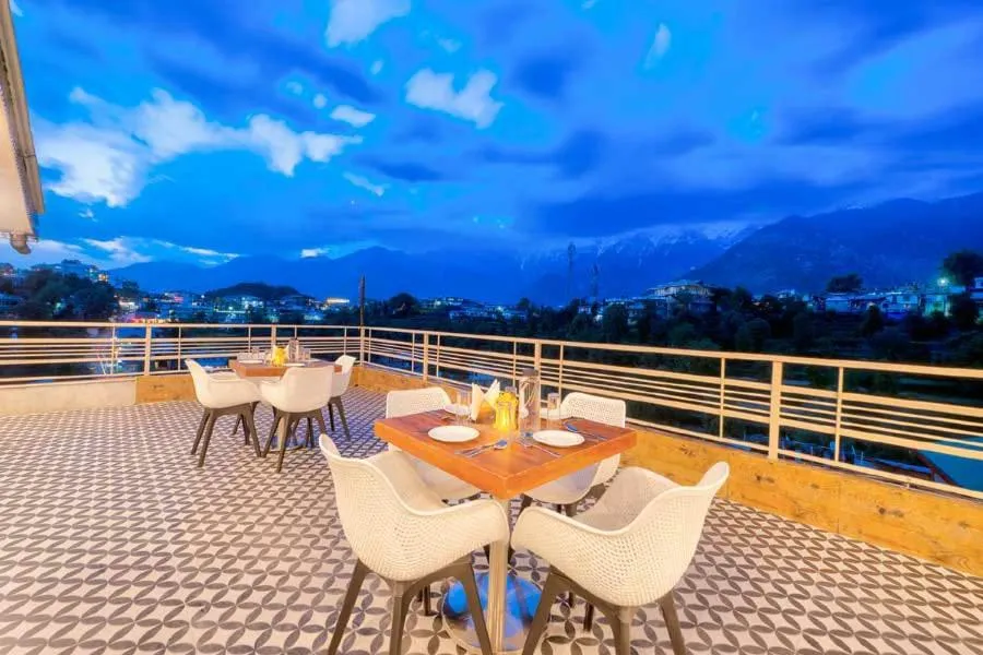 Balcony/Terrace in Kamal Residency