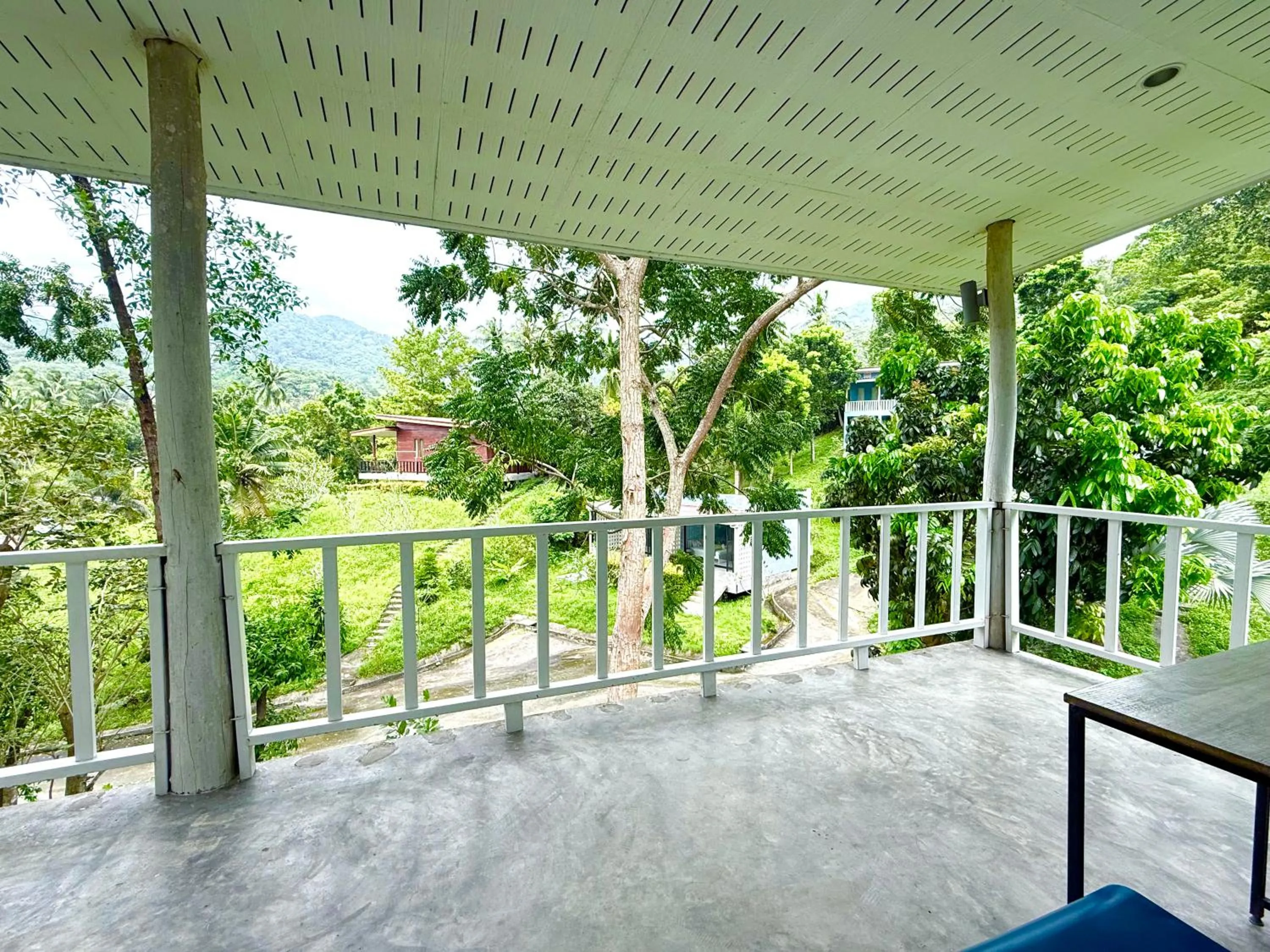 Balcony/Terrace in Kiri Tawan