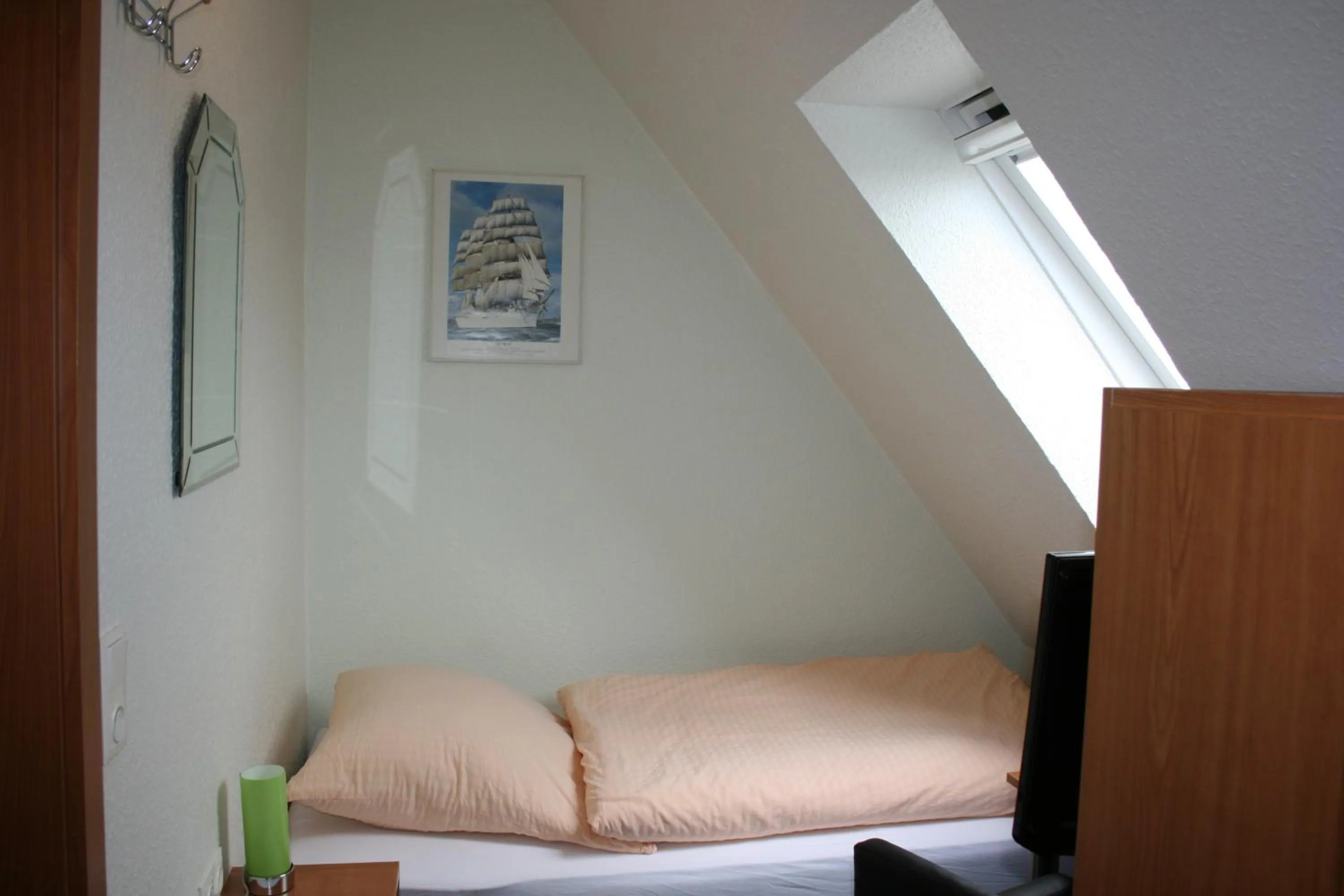 Bed in Hotel Haus Wittwer