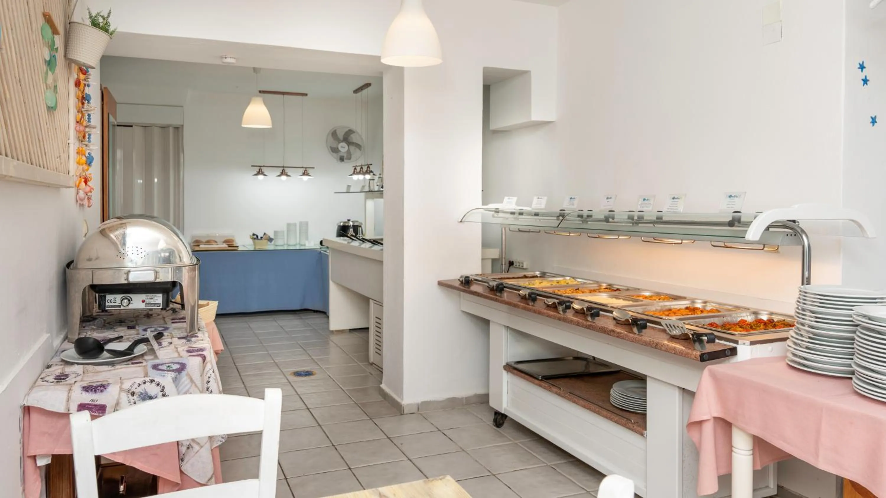 Buffet breakfast in Marilisa Hotel