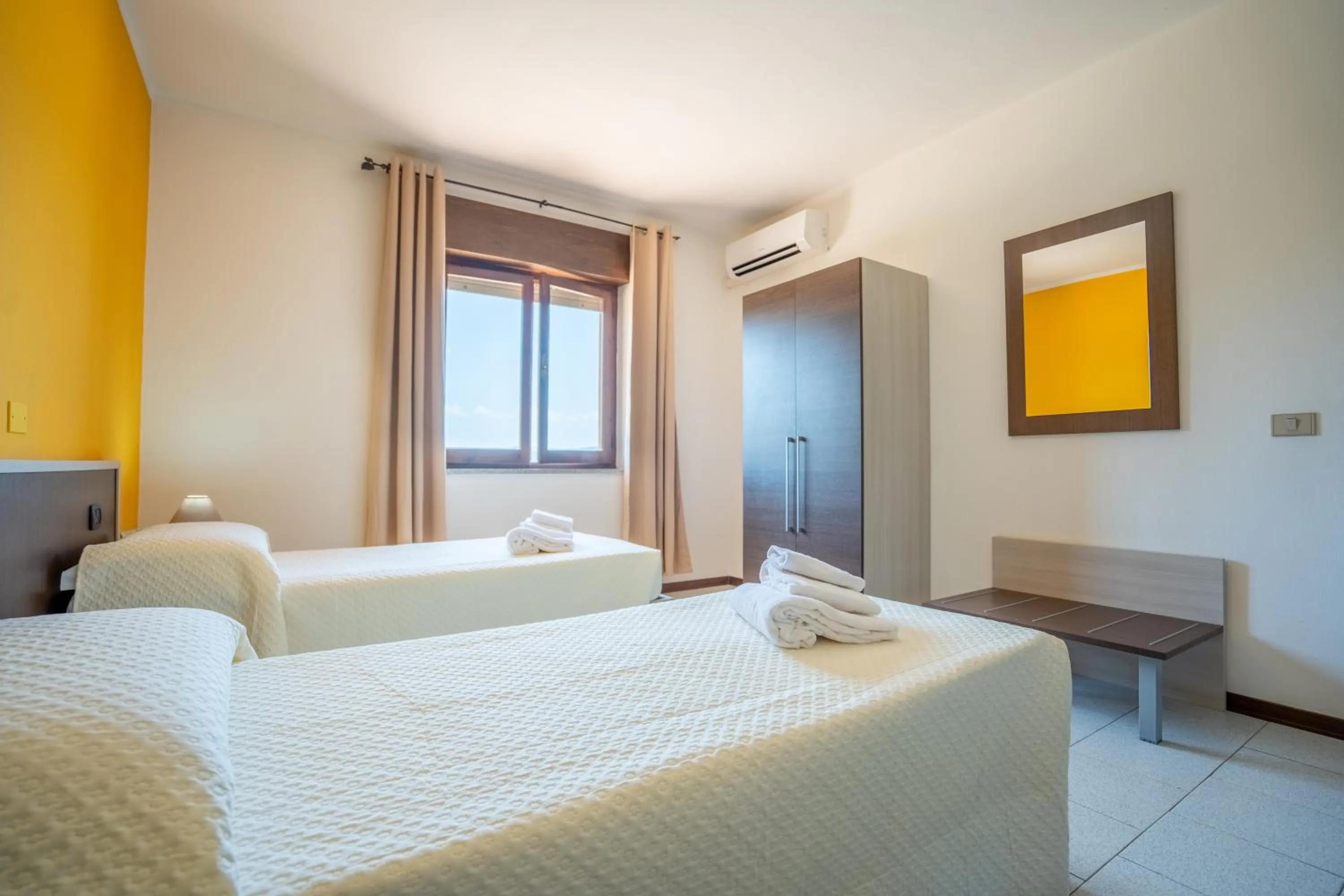 Bedroom, Bed in Hotel Marina