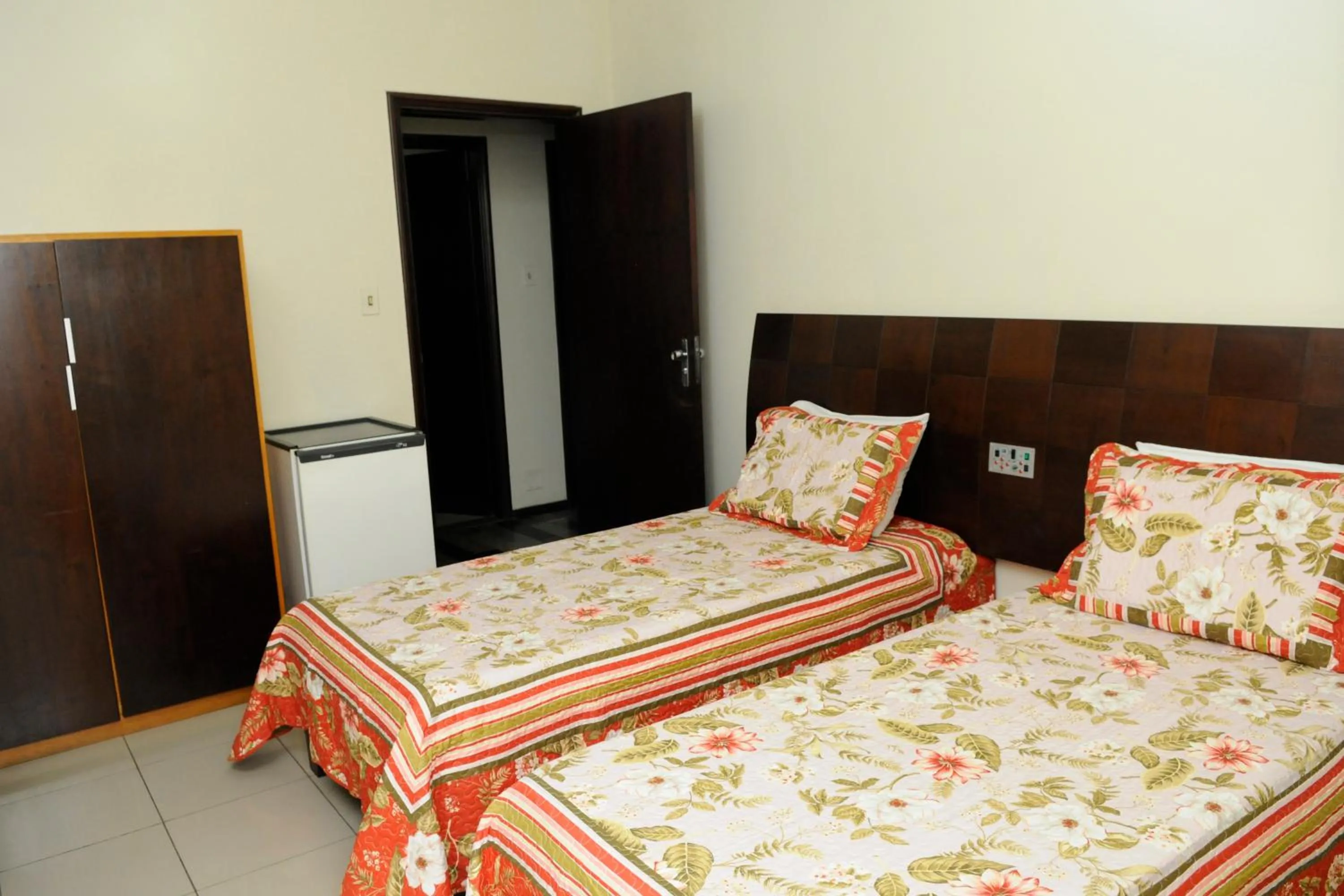 Bedroom, Bed in Hotel Cidade