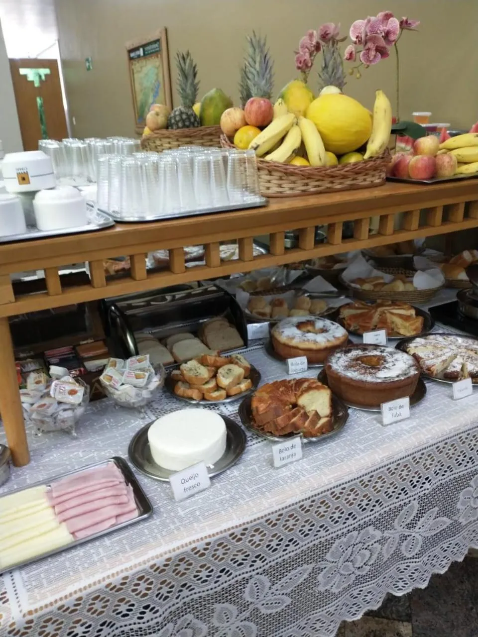 Food and drinks in Hotel Cidade