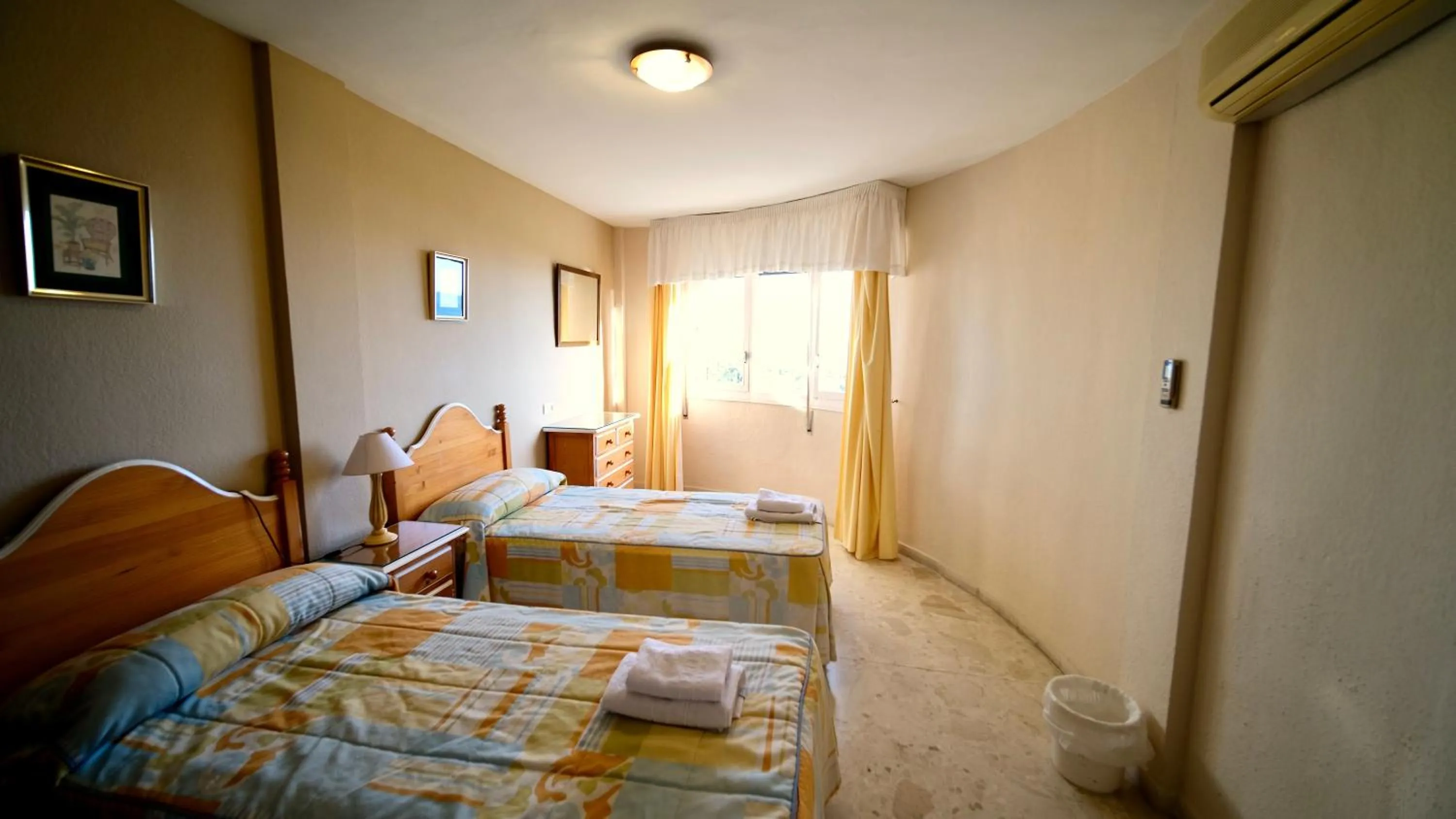 Bedroom, Bed in Apartamentos Coronado