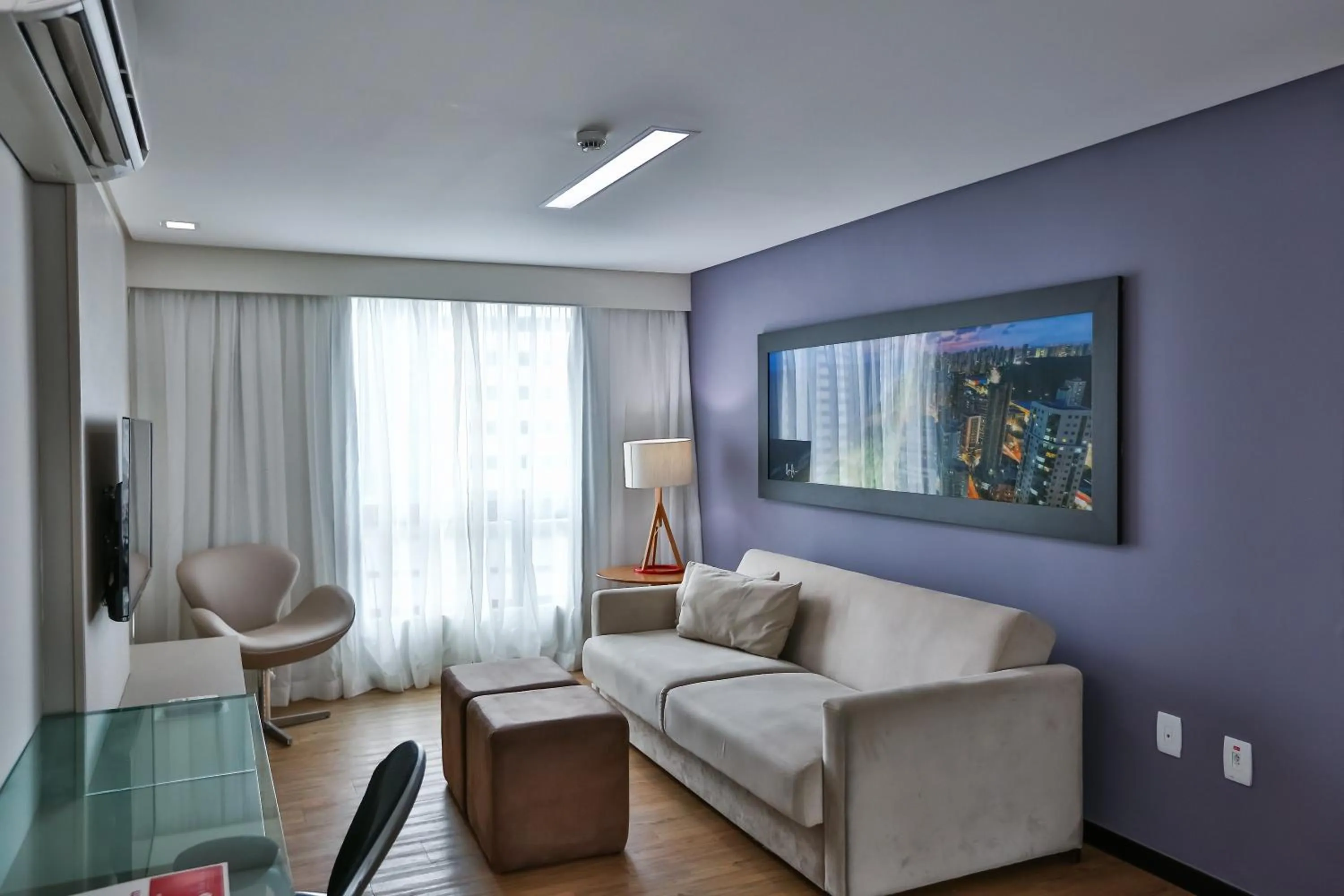 Living room in Roomo Praia de Boa Viagem Residencial