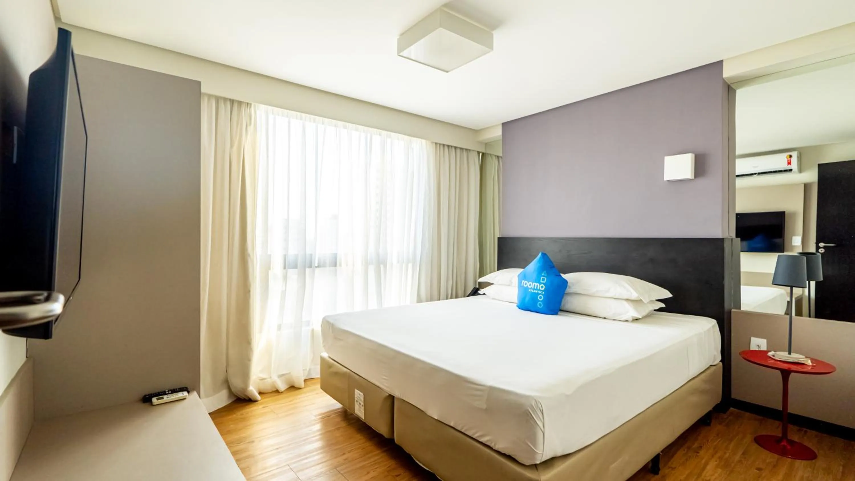 Bedroom, Bed in Roomo Transamerica Recife Boa Viagem