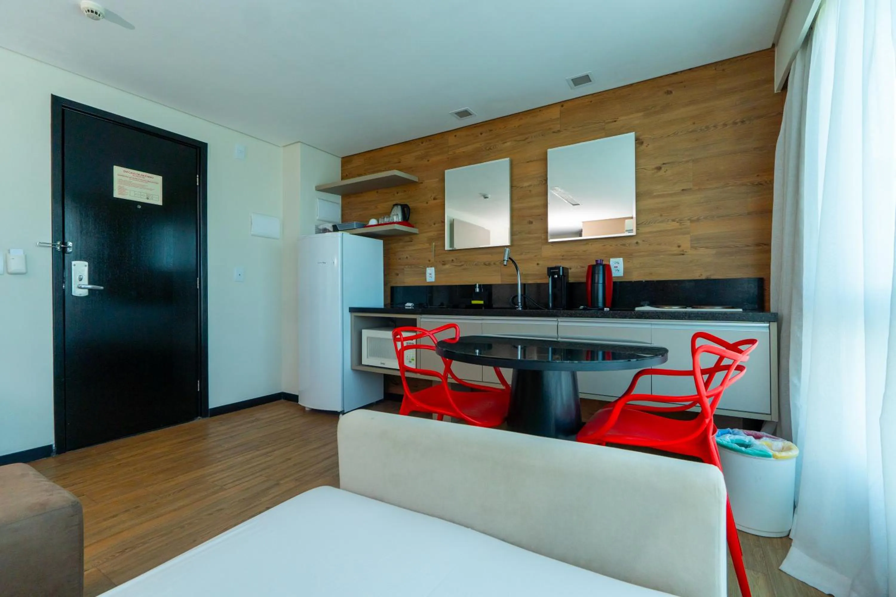 kitchen in Roomo Praia de Boa Viagem Residencial