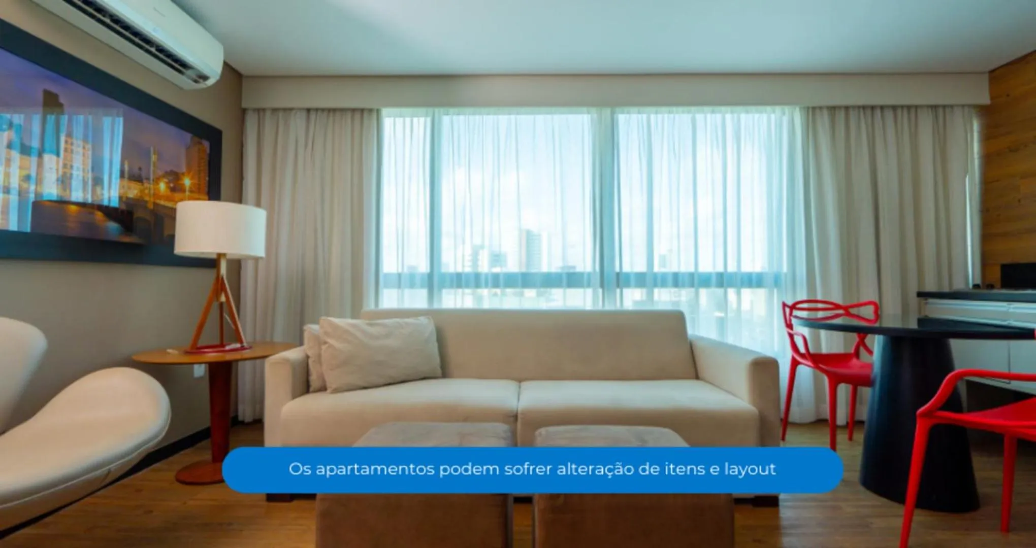 Communal lounge/ TV room in Roomo Praia de Boa Viagem Residencial