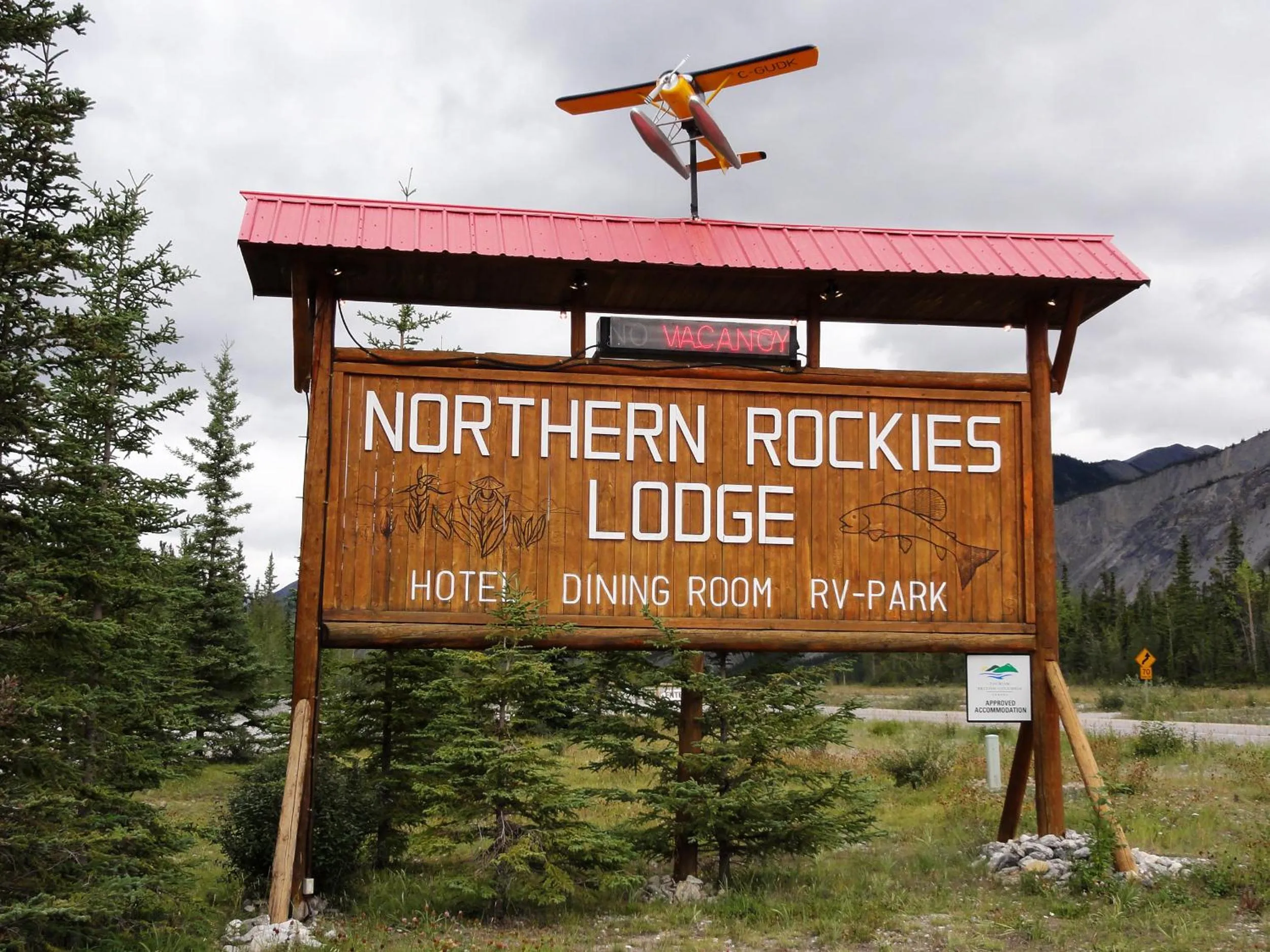 Northern Rockies Lodge