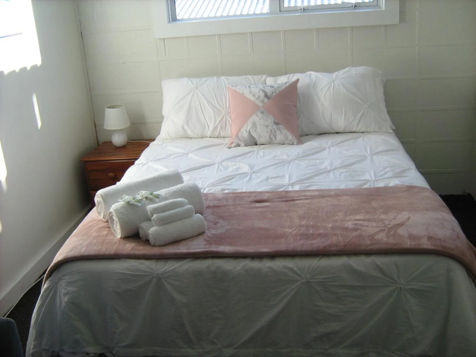Bed in Downtown Backpackers & Accommodation