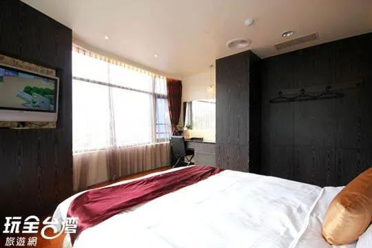 Bed in Shuian Lakeside Hotel