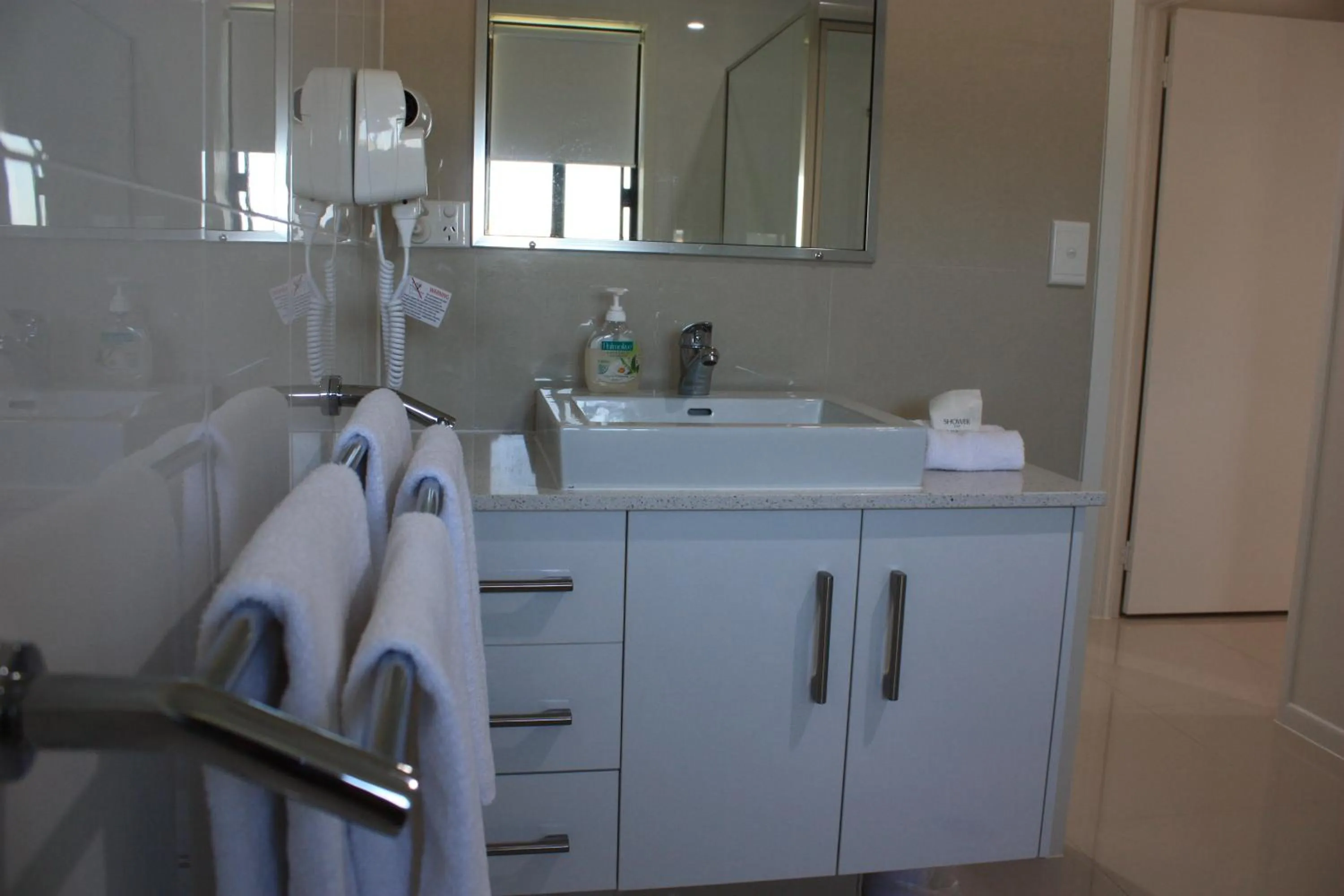 Bathroom in Casa Nostra Motel